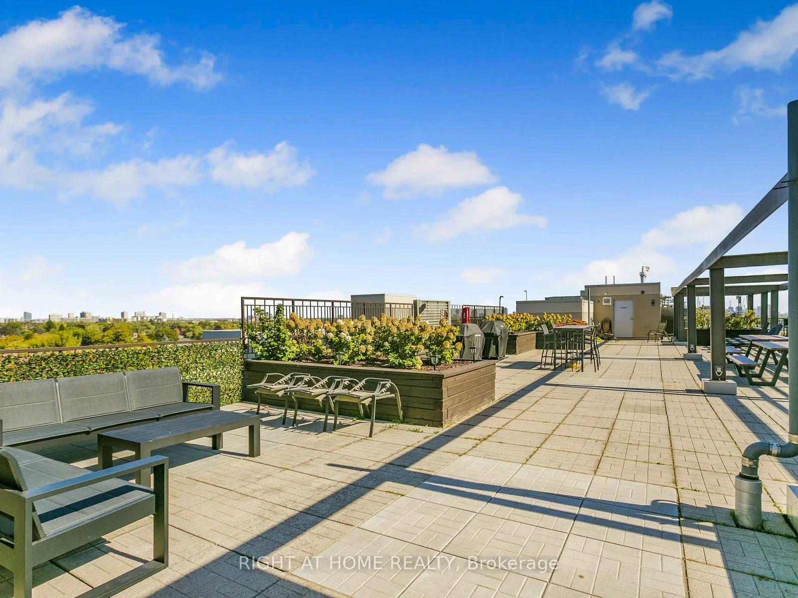 890 Sheppard Avenue W, #103