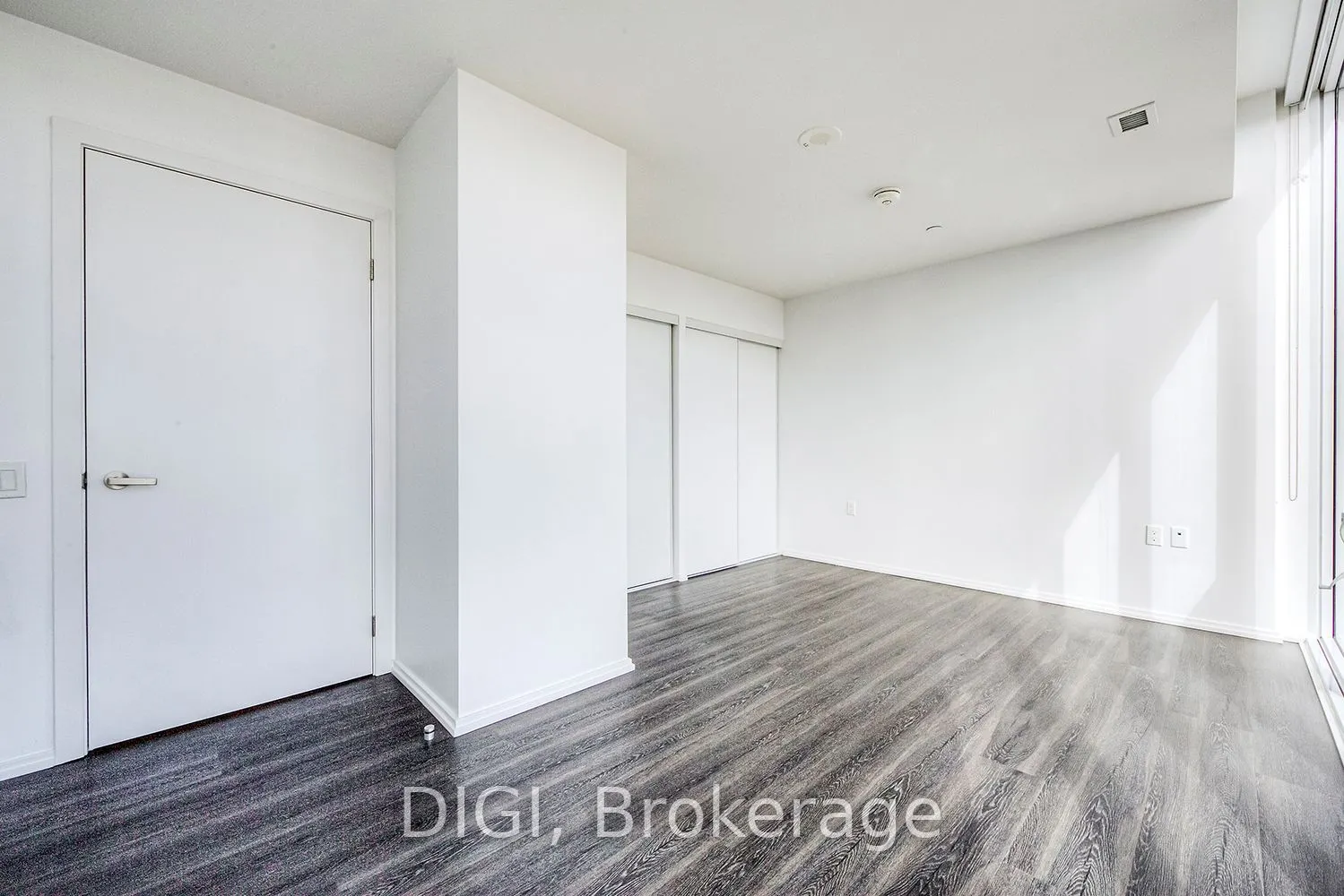 55 Gerrard Street W, #4305