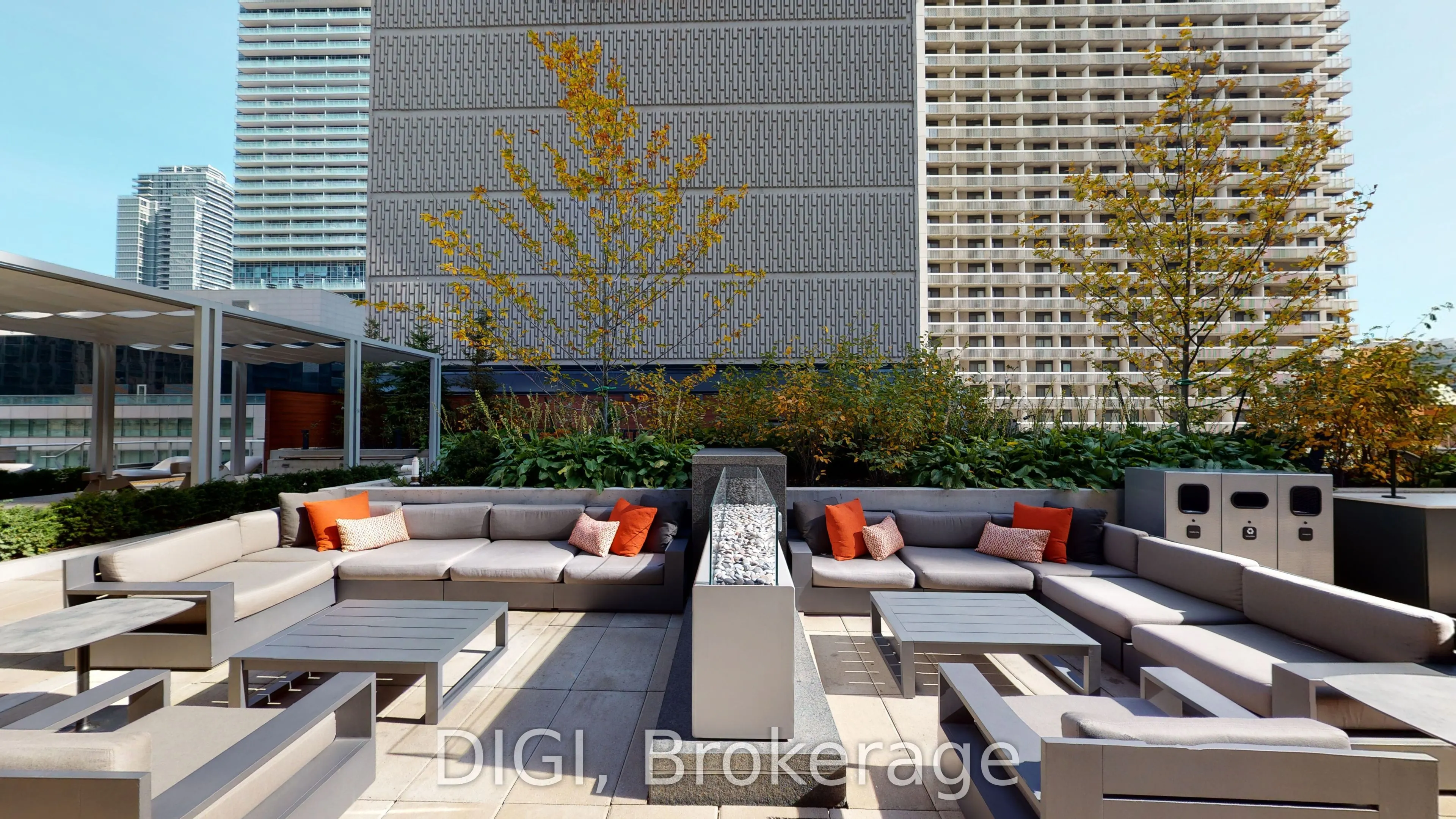 55 Gerrard Street W, #4305