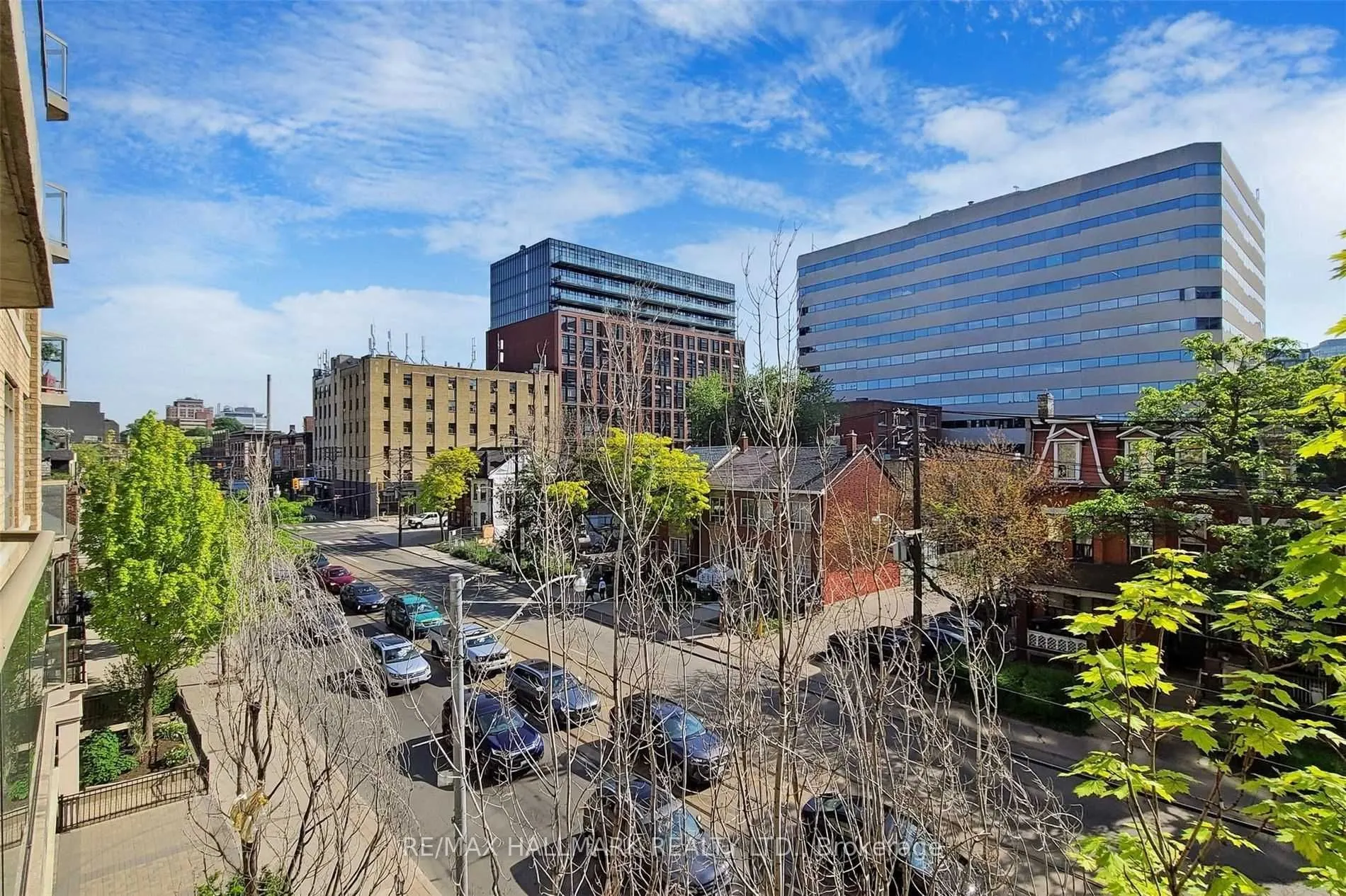 140 Bathurst Street, #408