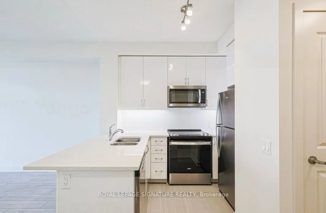 4955 Yonge Street, #1203