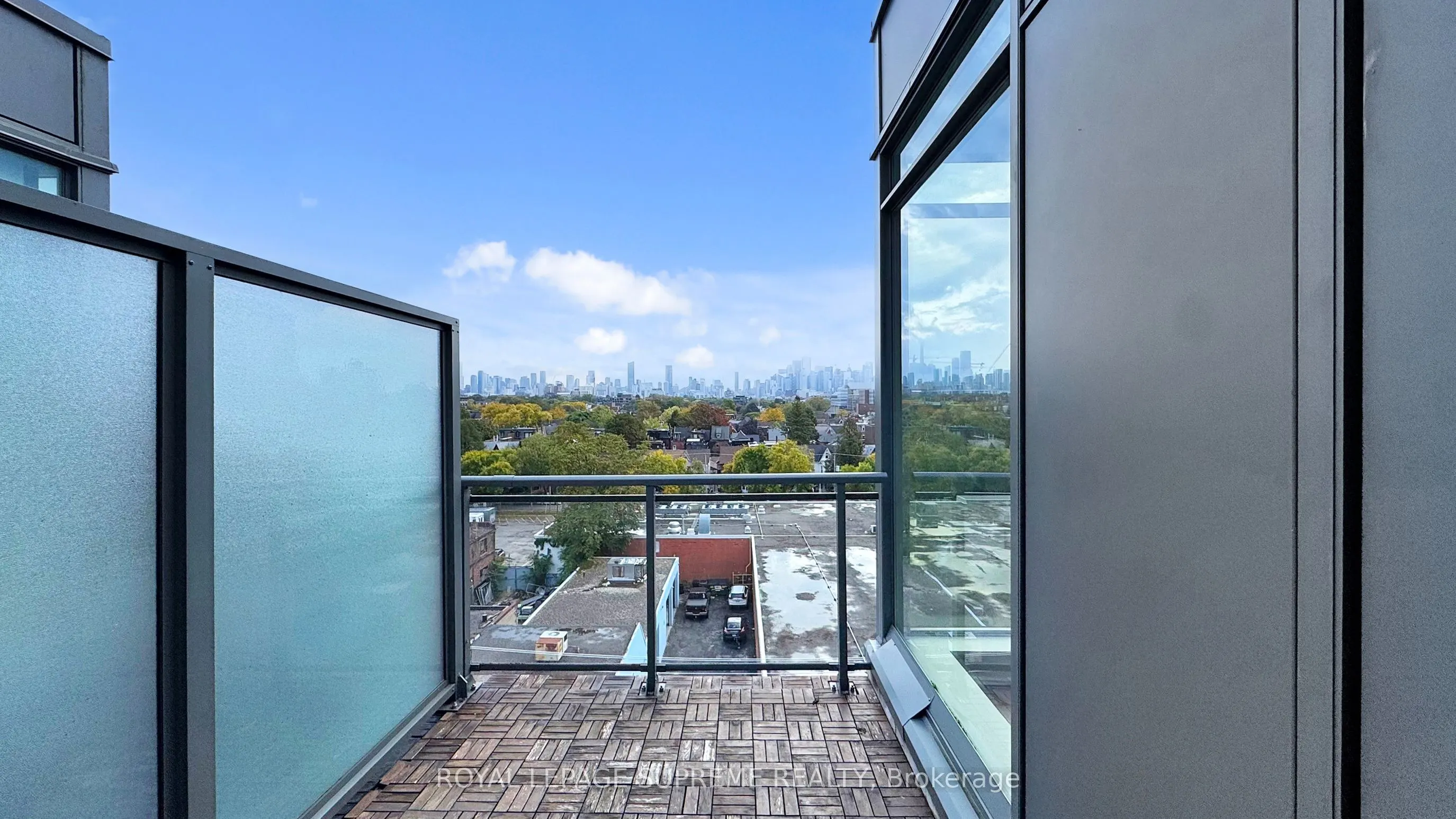 20 Gladstone Avenue, #709