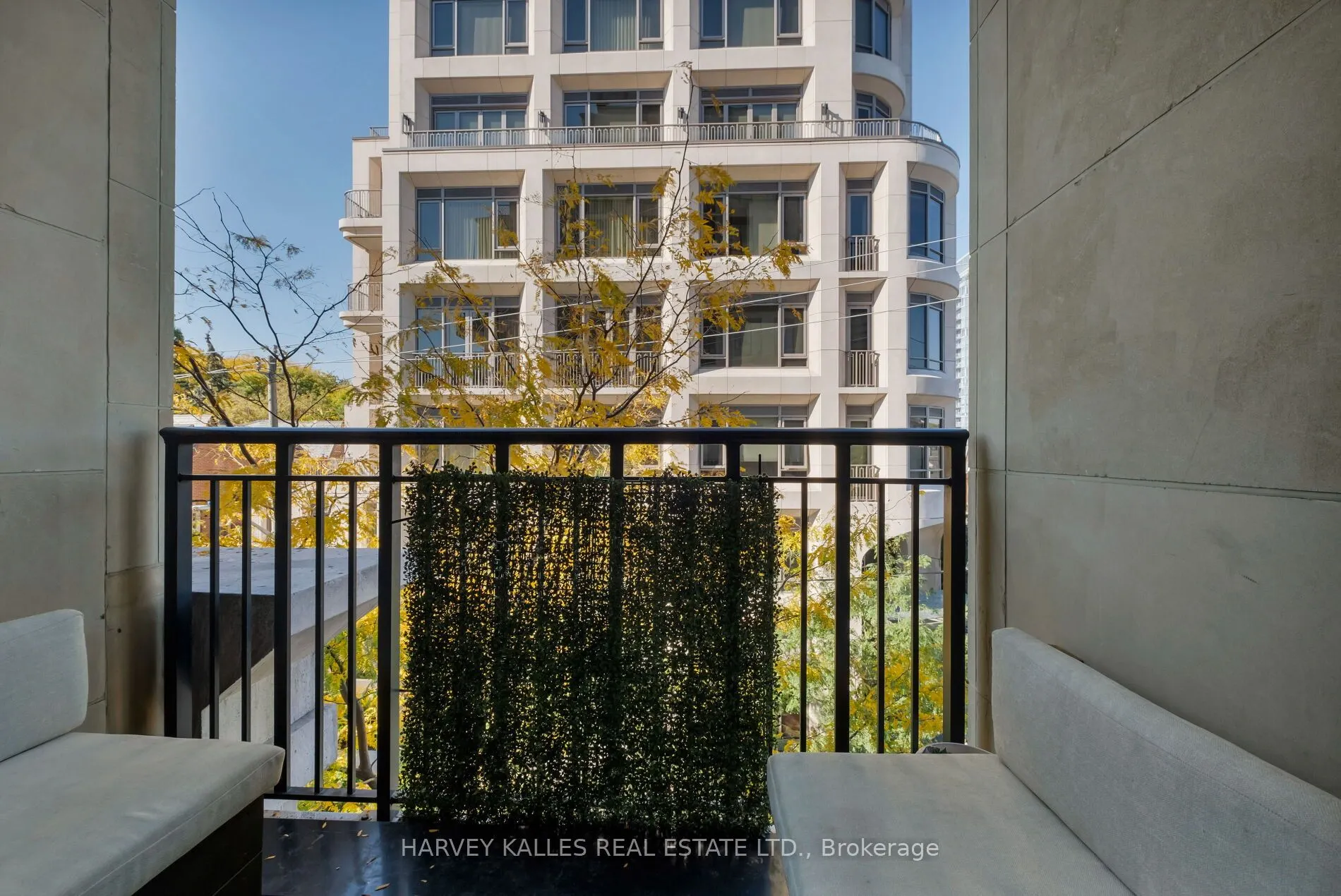 133 Hazelton Avenue, #306