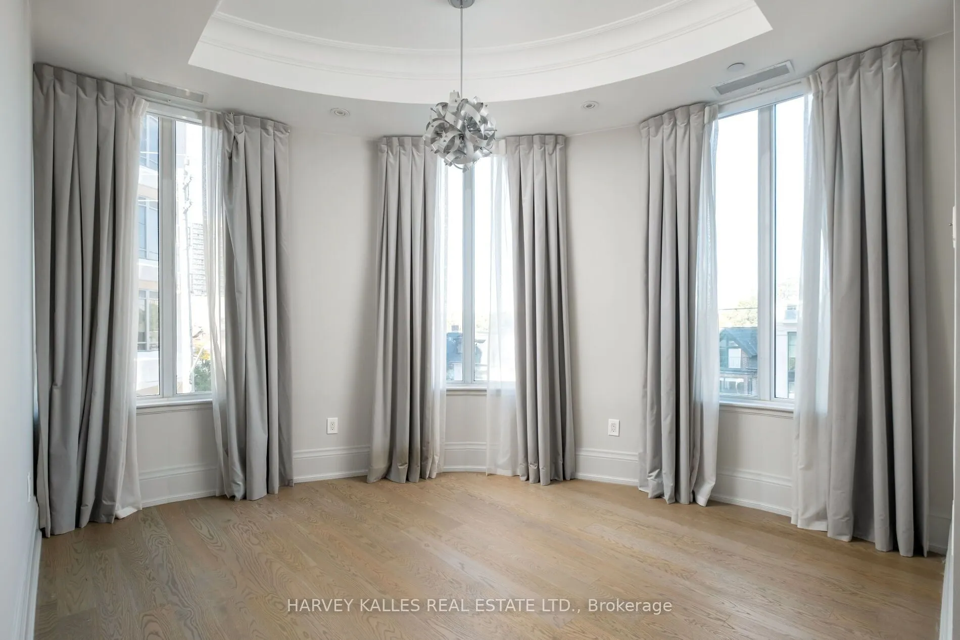 133 Hazelton Avenue, #306
