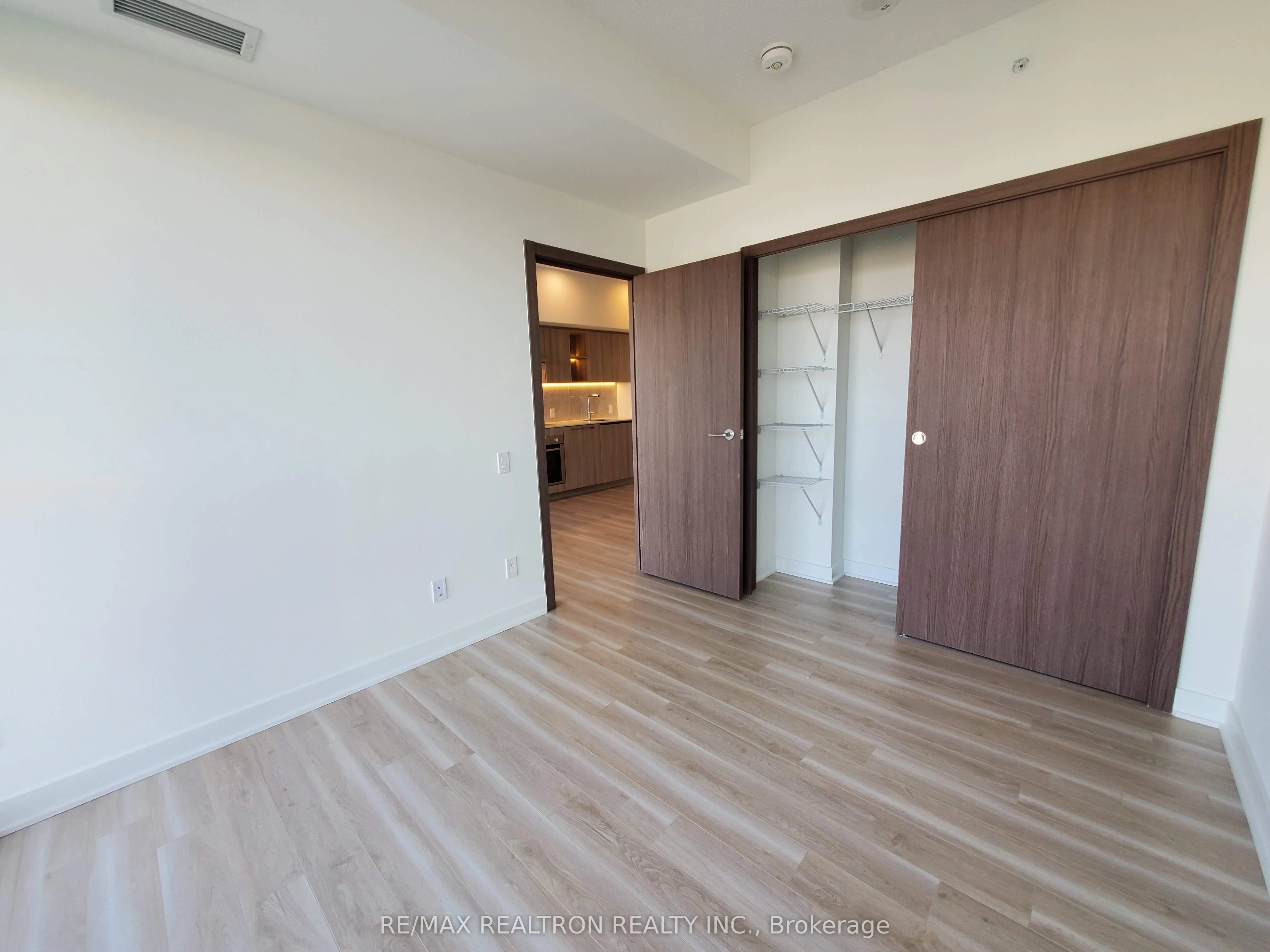 17 Bathurst Street, #4307