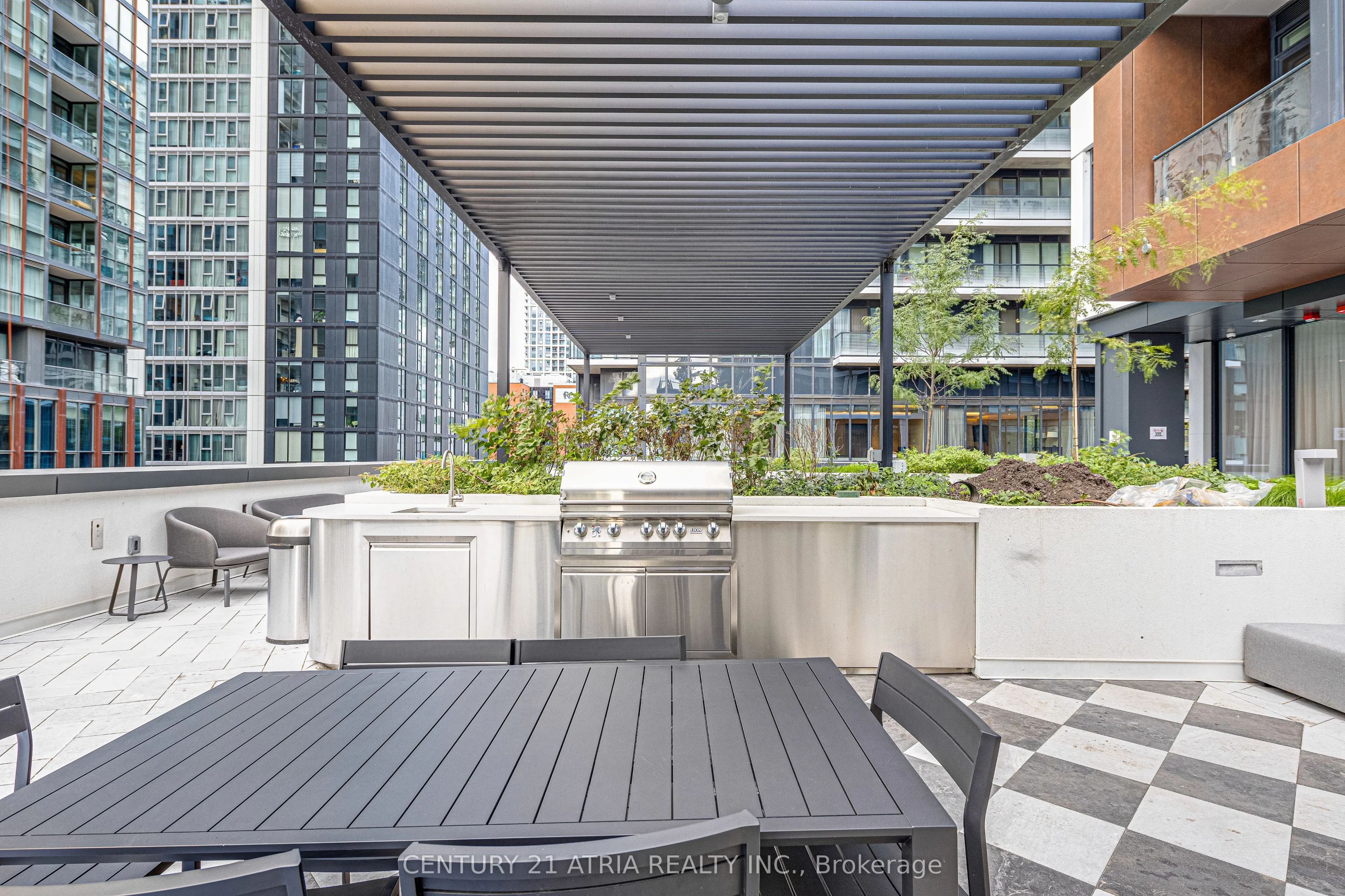 55 Mercer Street, #322