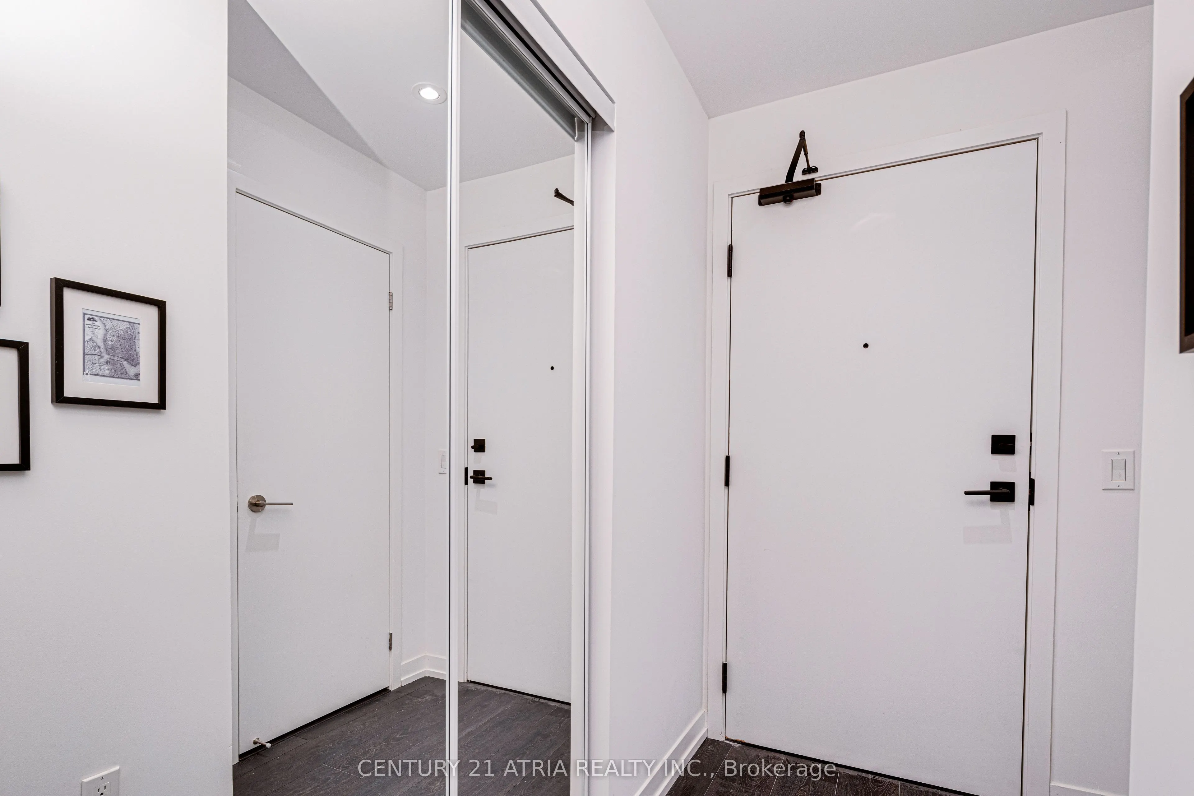 55 Mercer Street, #322