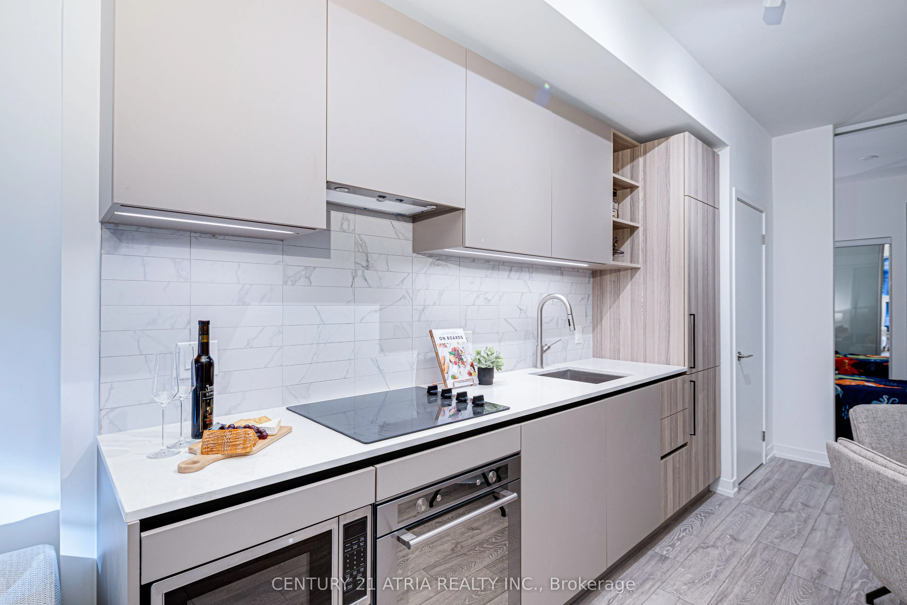 55 Mercer Street, #308