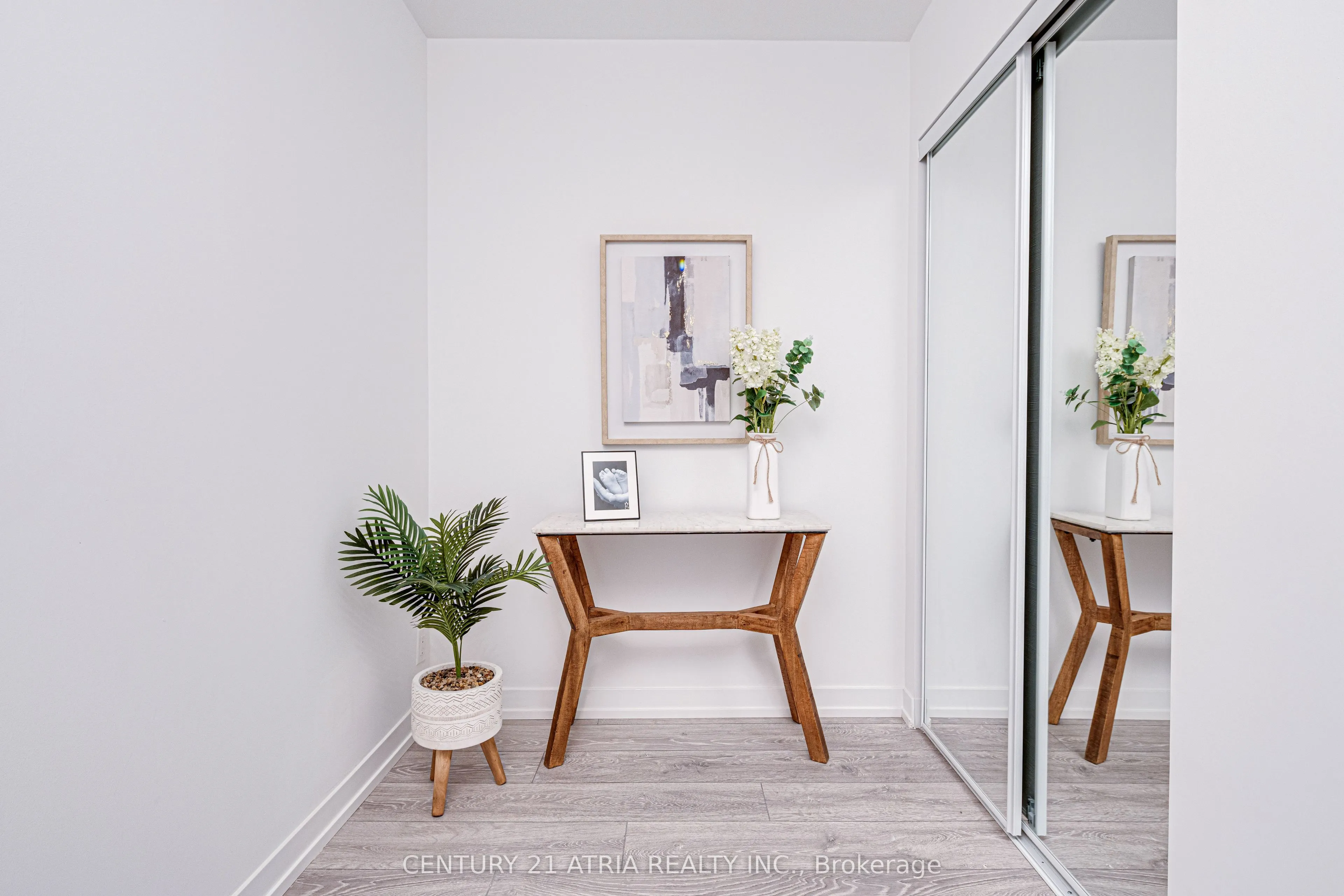 55 Mercer Street, #308