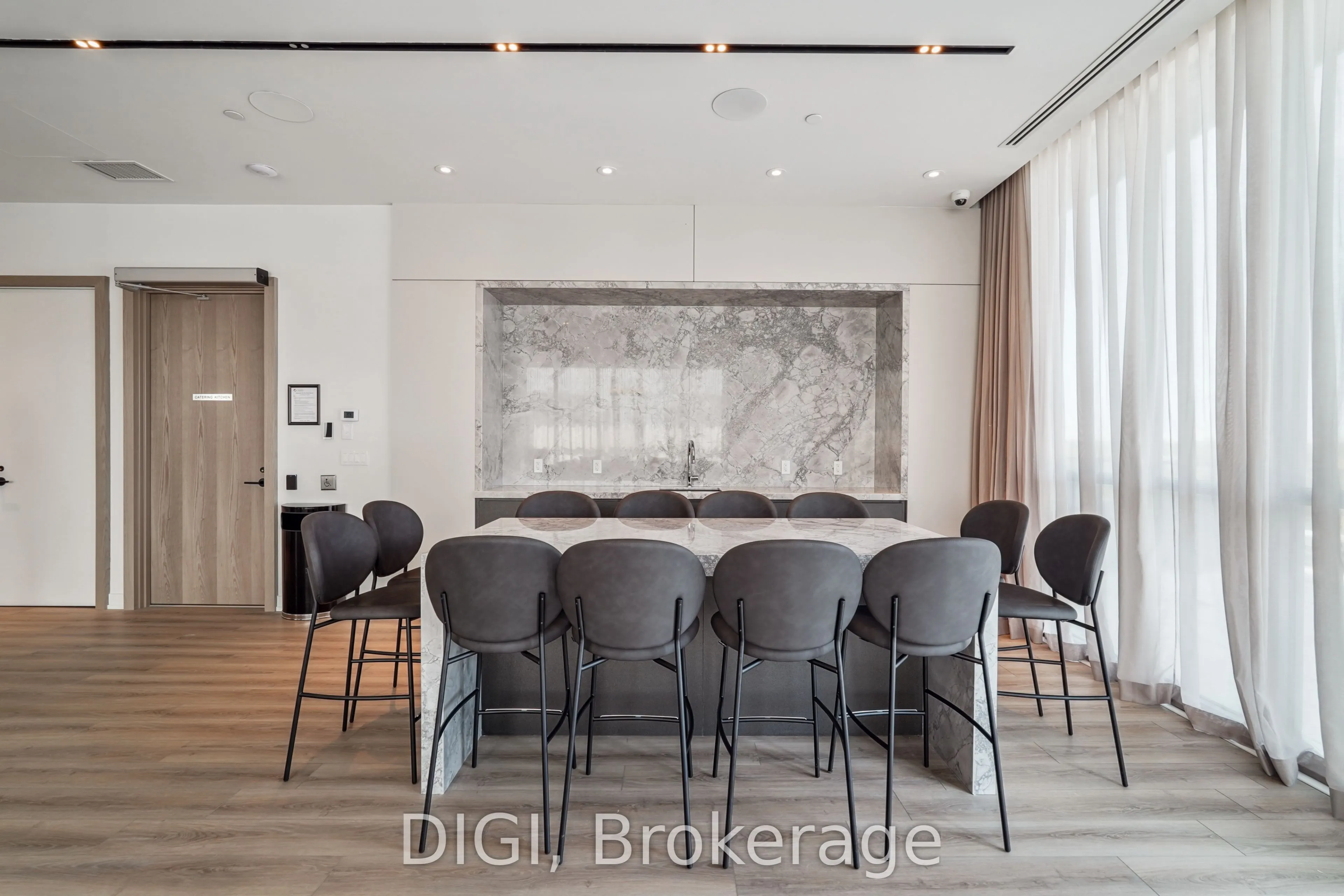 325 Yorkland Boulevard, #4303