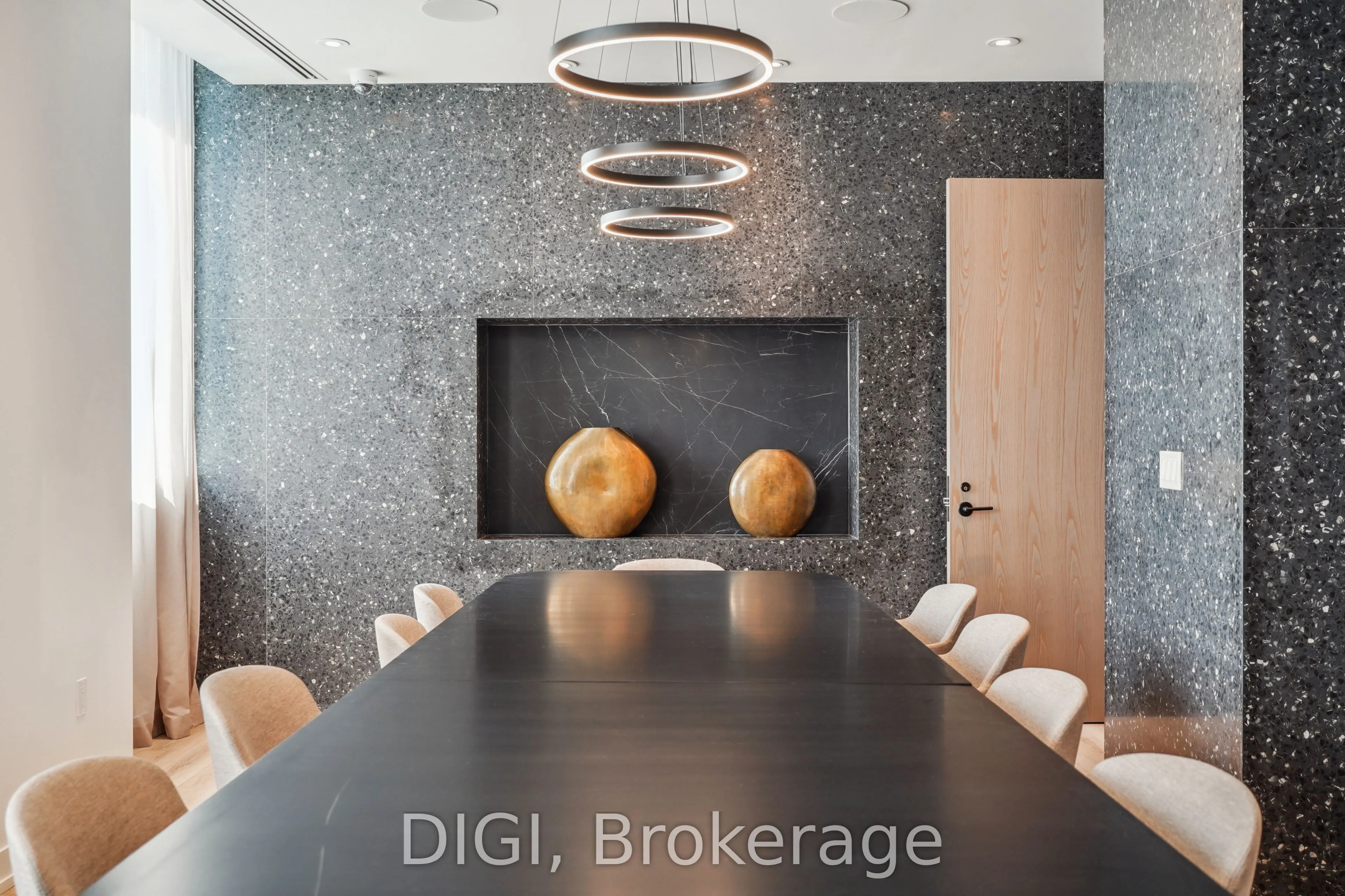 325 Yorkland Boulevard, #4303