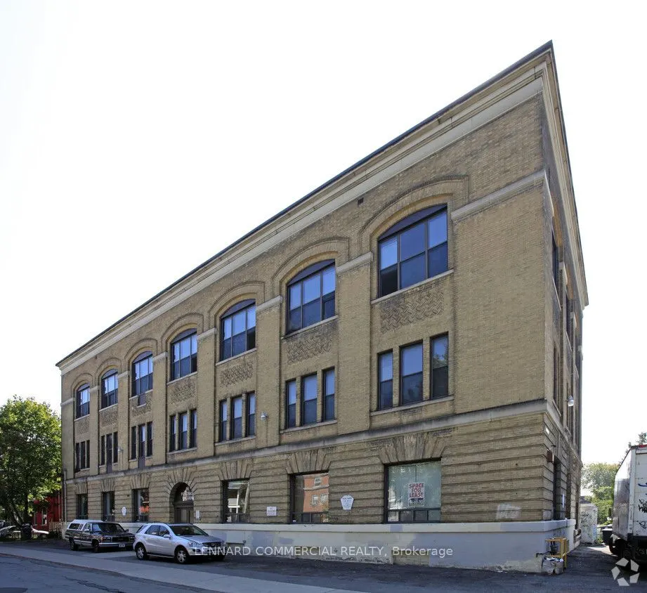 91 Oxford Street, #Lower Level