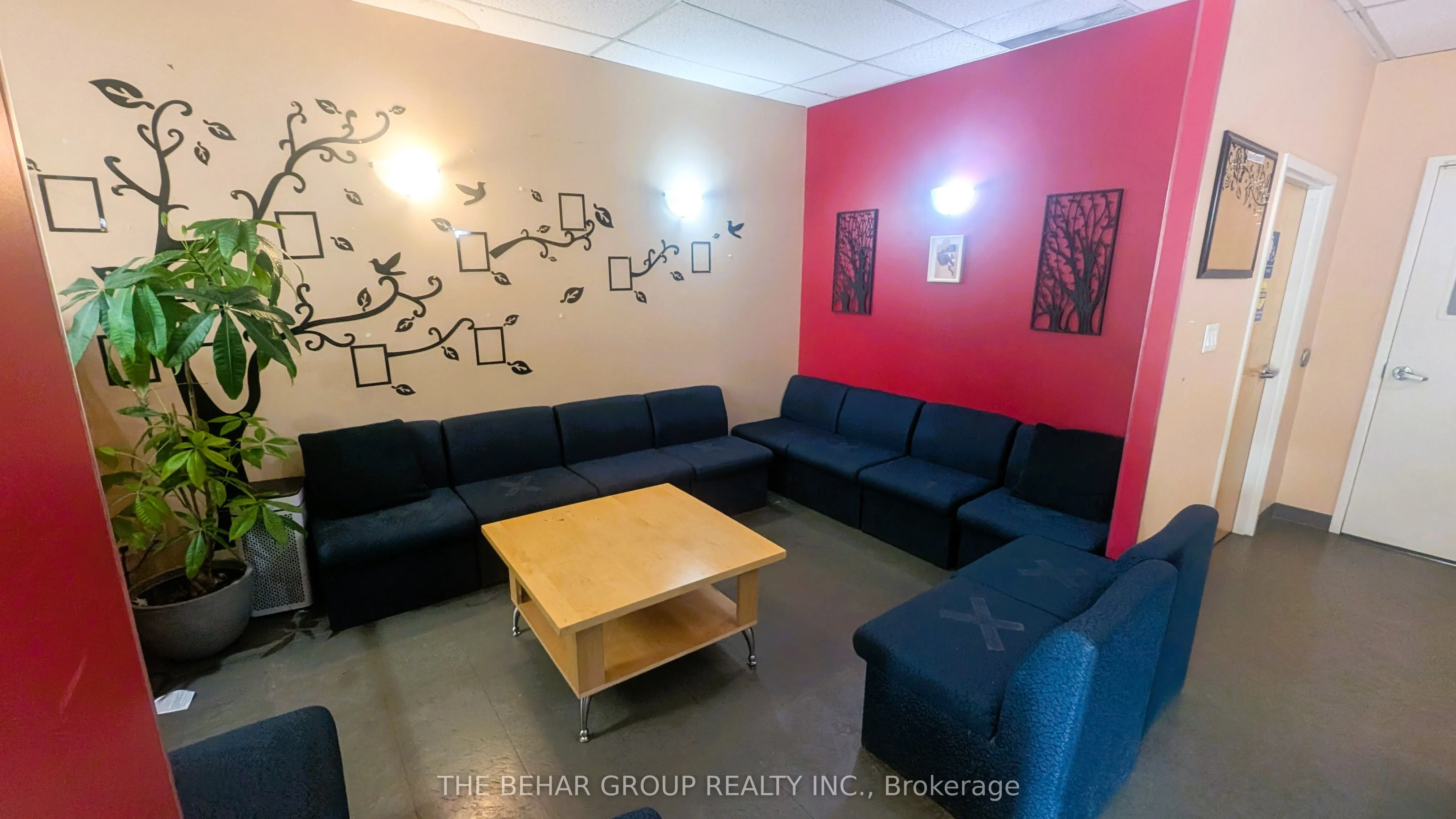 200 Finch Avenue W, #109