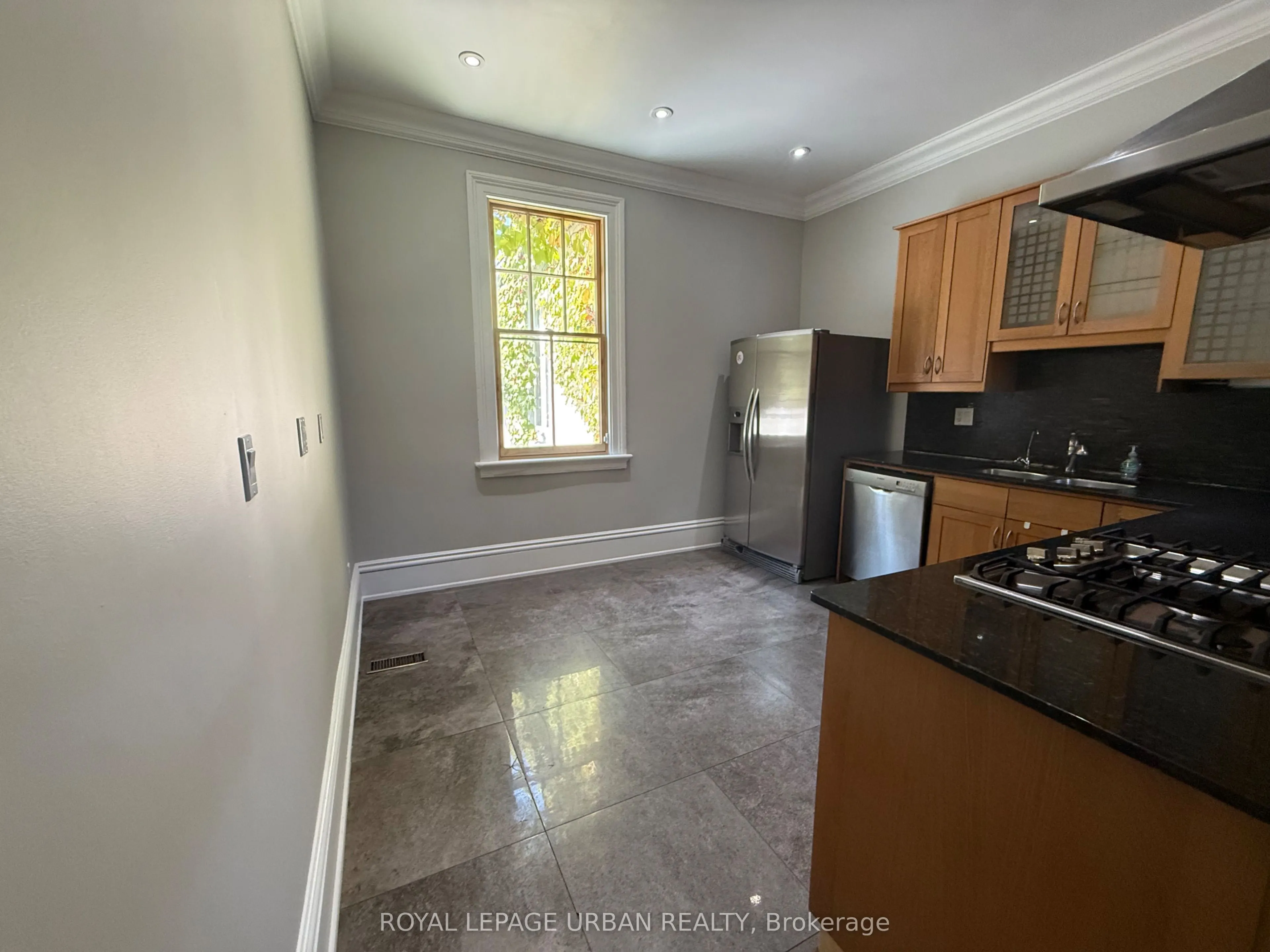 306 Seaton Street