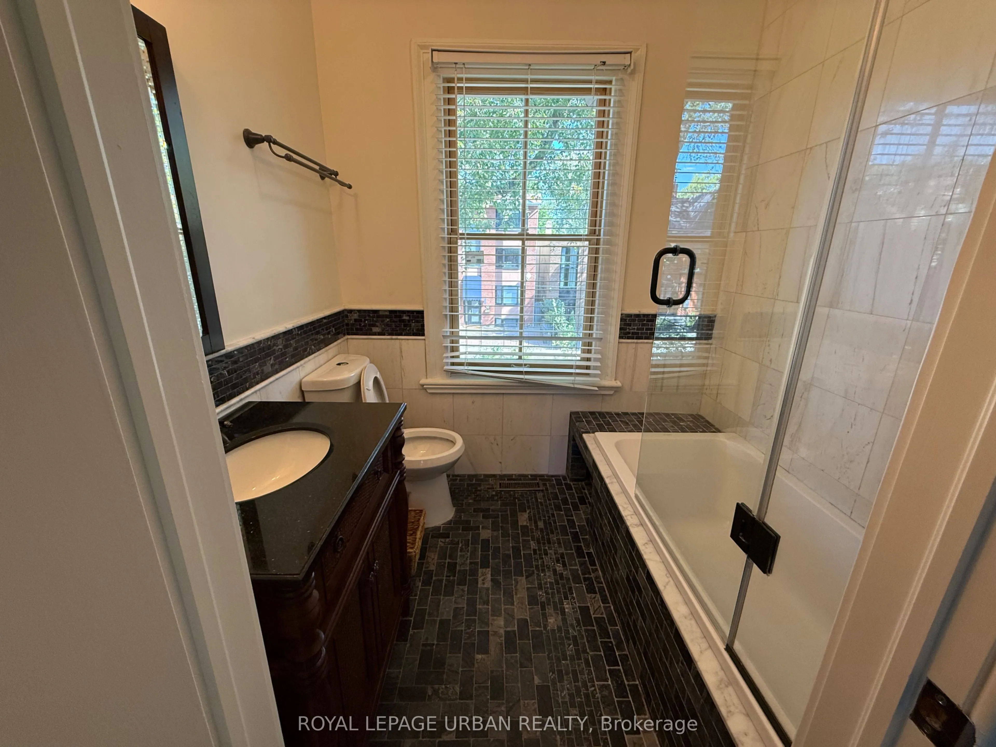 306 Seaton Street