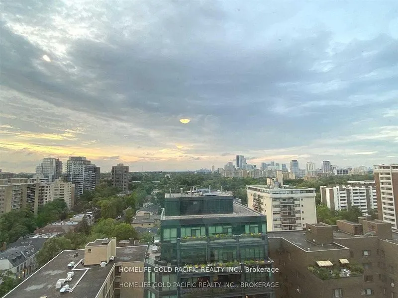 111 St. Clair Avenue, #1102