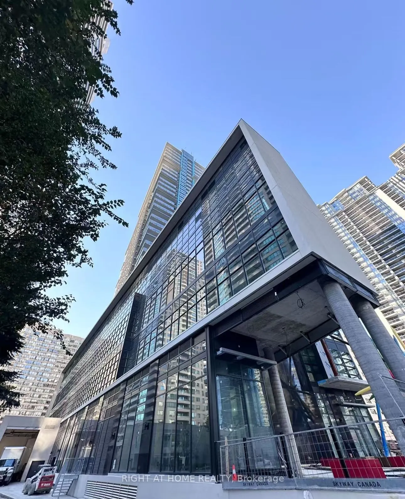 4955 Yonge Street, #2201