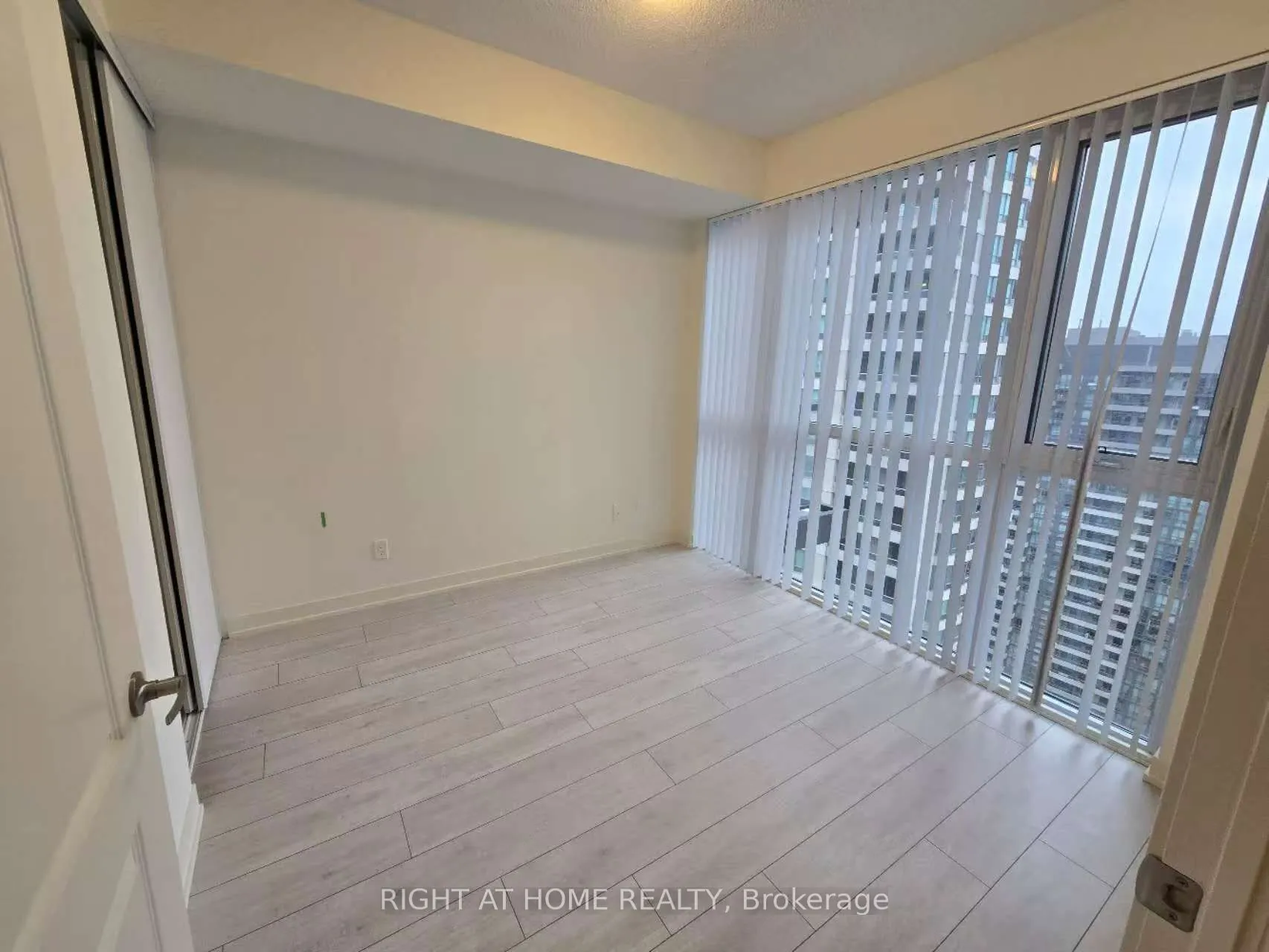 4955 Yonge Street, #2201