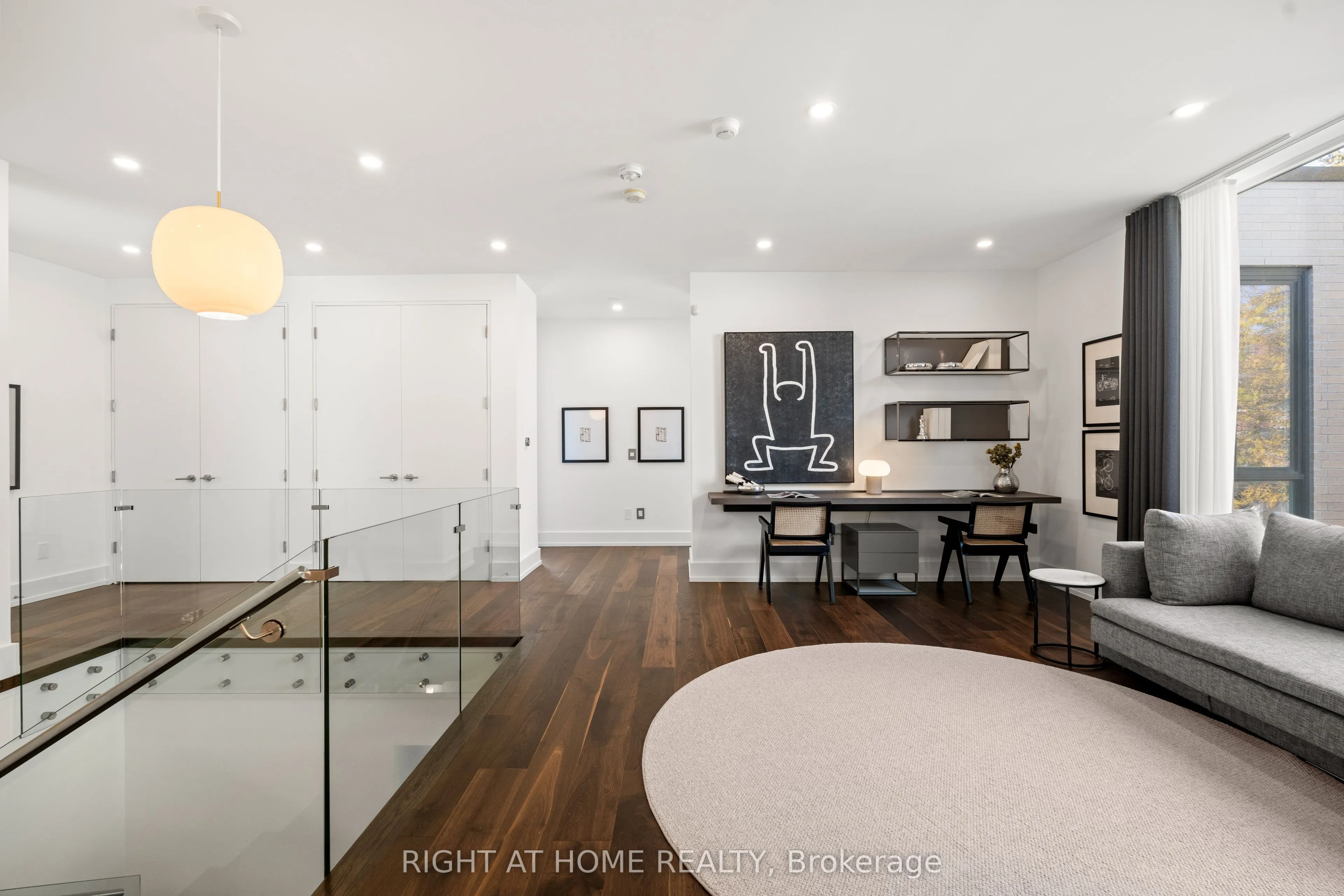 15 Fairmeadow Avenue