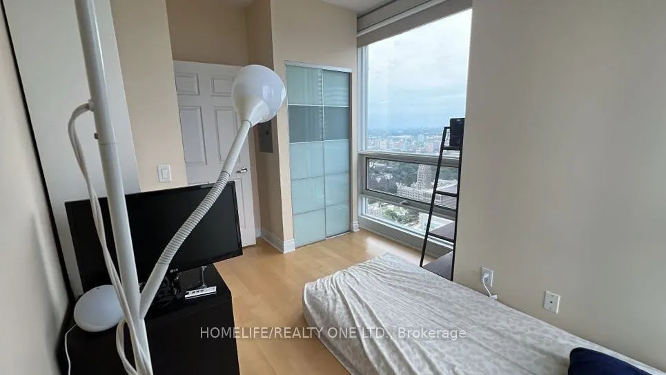 763 Bay Street, #4901