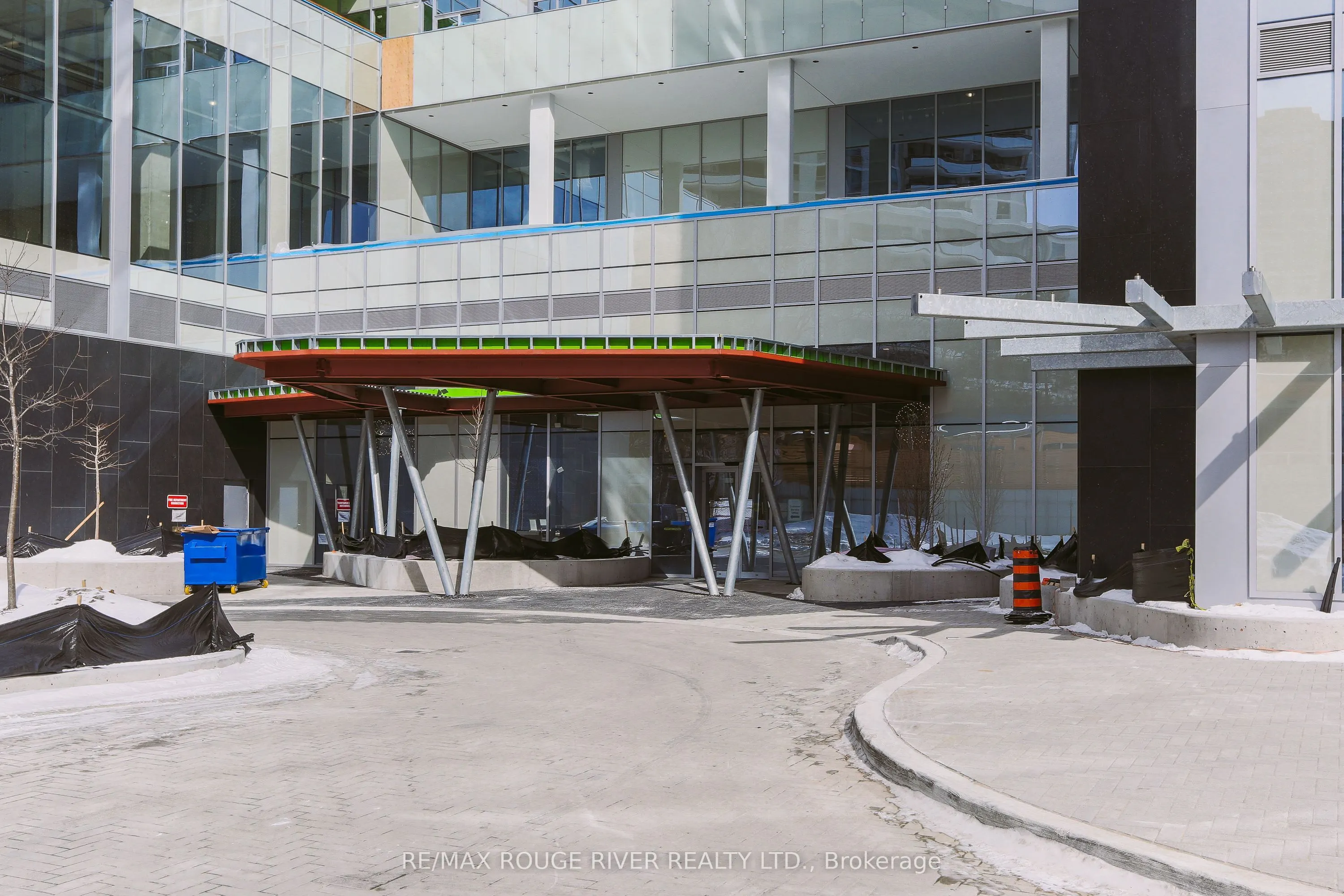 5180 Yonge Street, #708