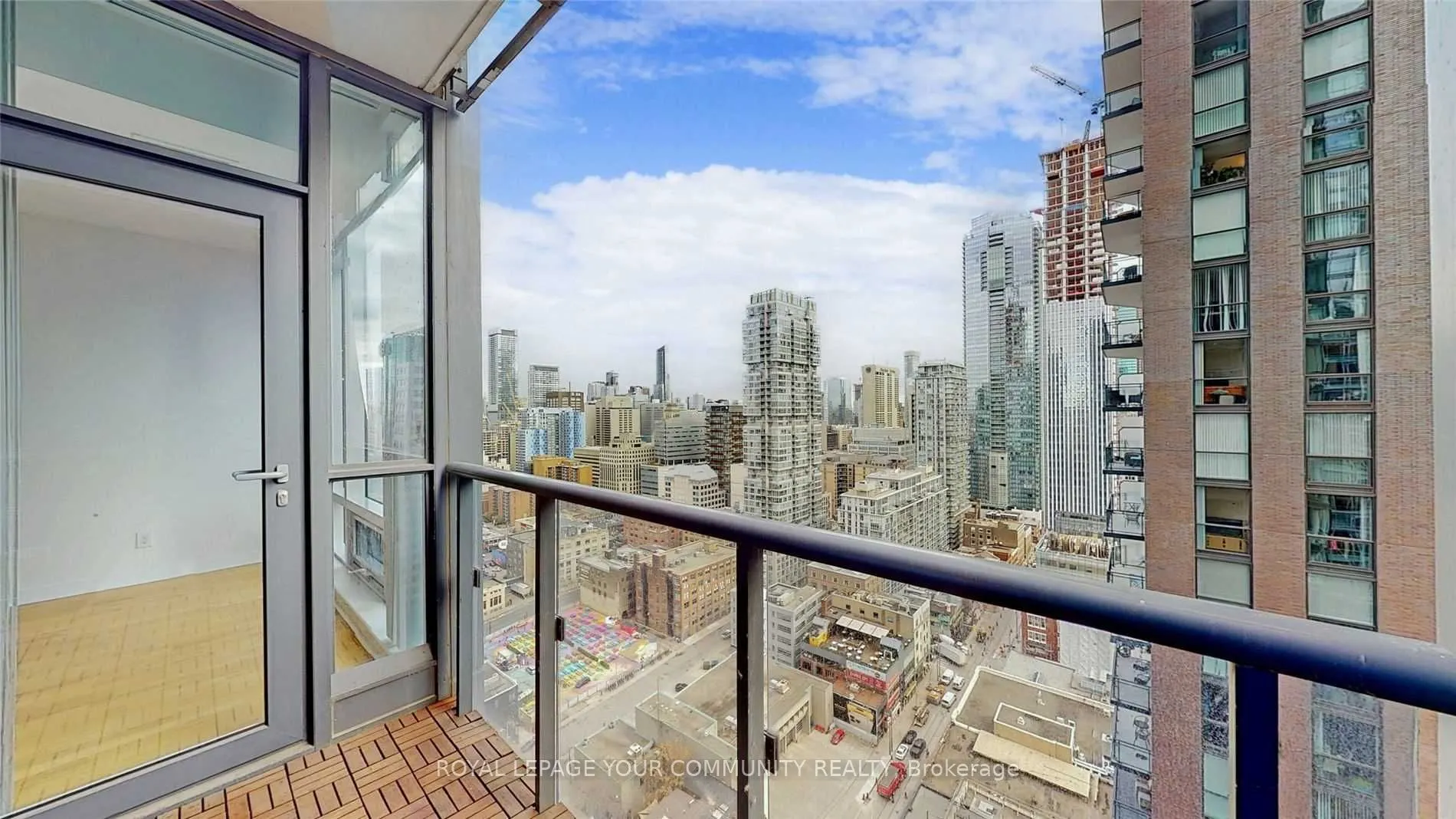 295 Adelaide Street W, #2906