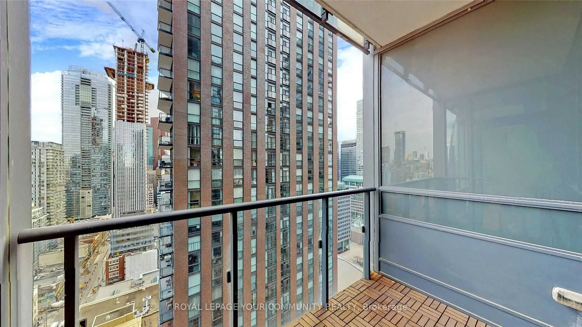 295 Adelaide Street W, #2906