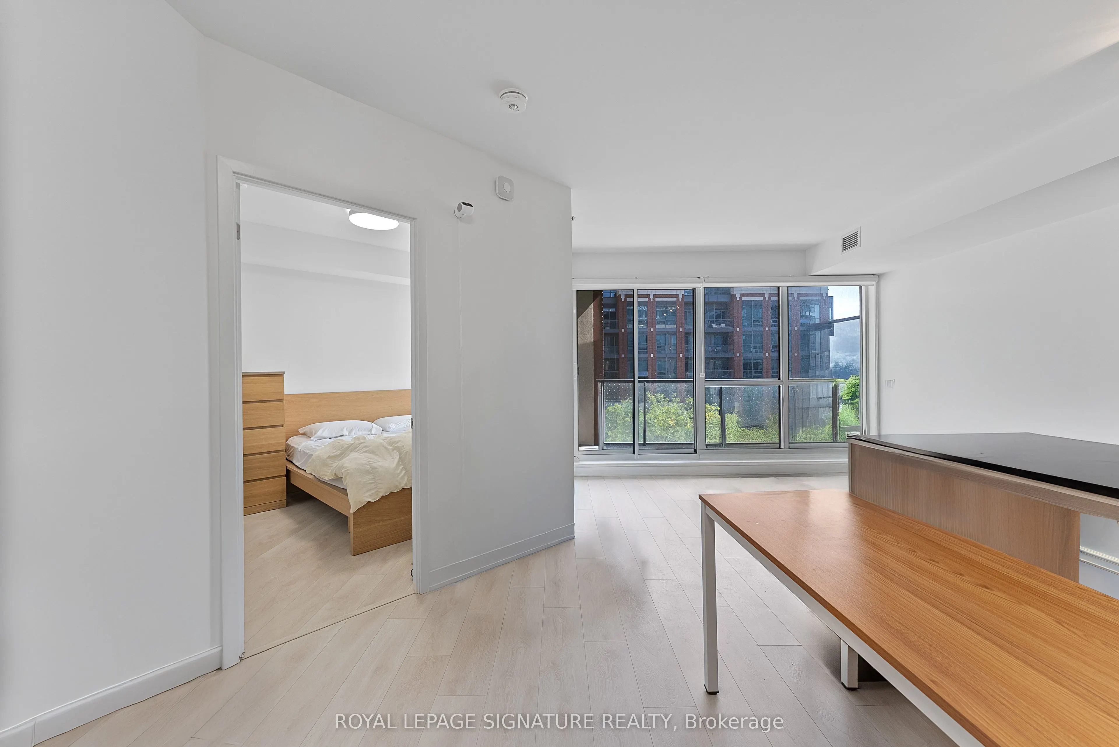 31 Tippett Road, #452
