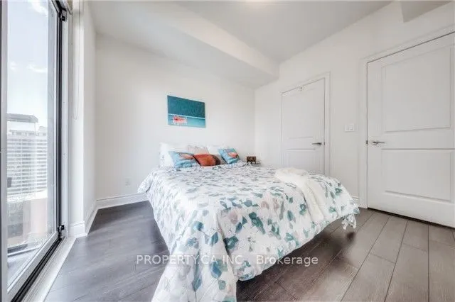 28 Ted Rogers Way, #2410