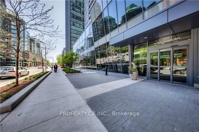 28 Ted Rogers Way, #2410