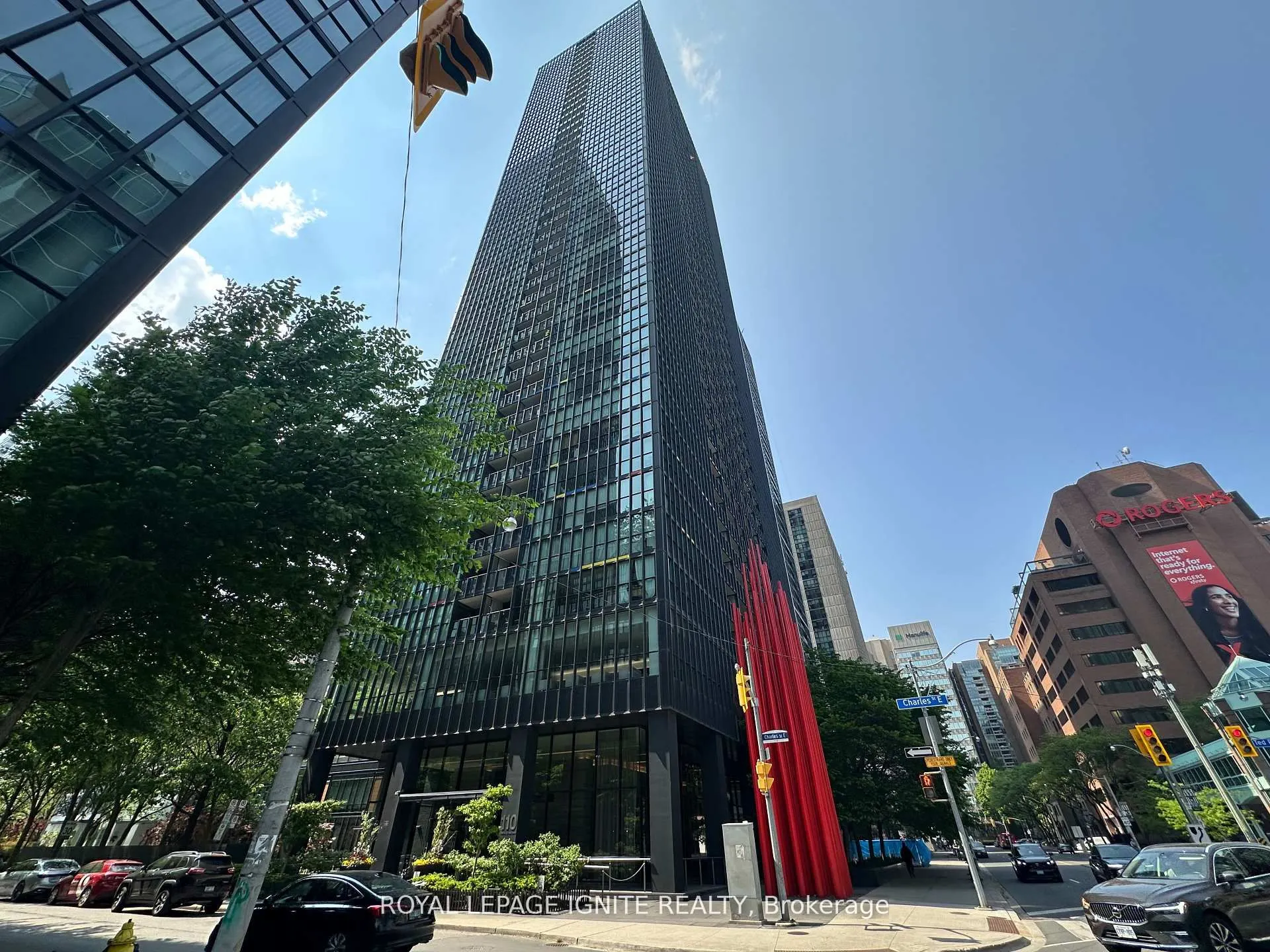 110 Charles Street E, #1809