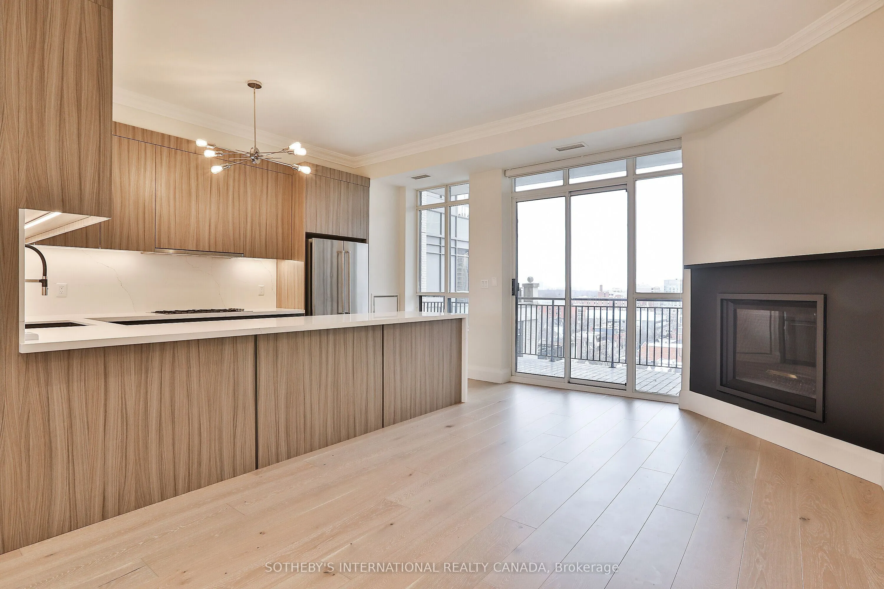 99 Avenue Road, #1101