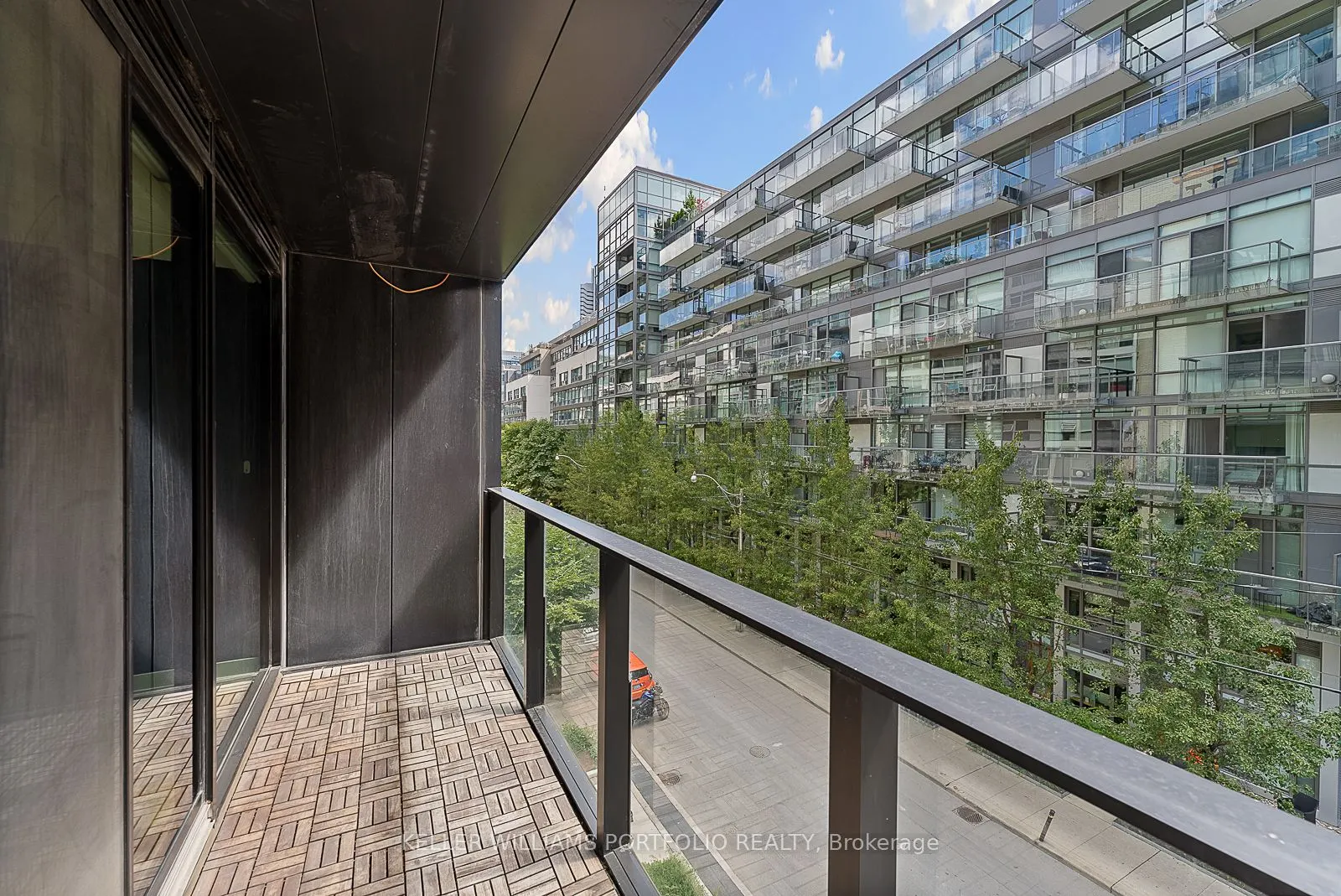 38 Stewart Street, #303
