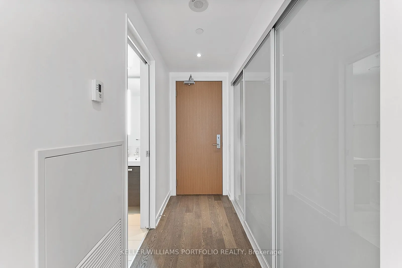 38 Stewart Street, #303
