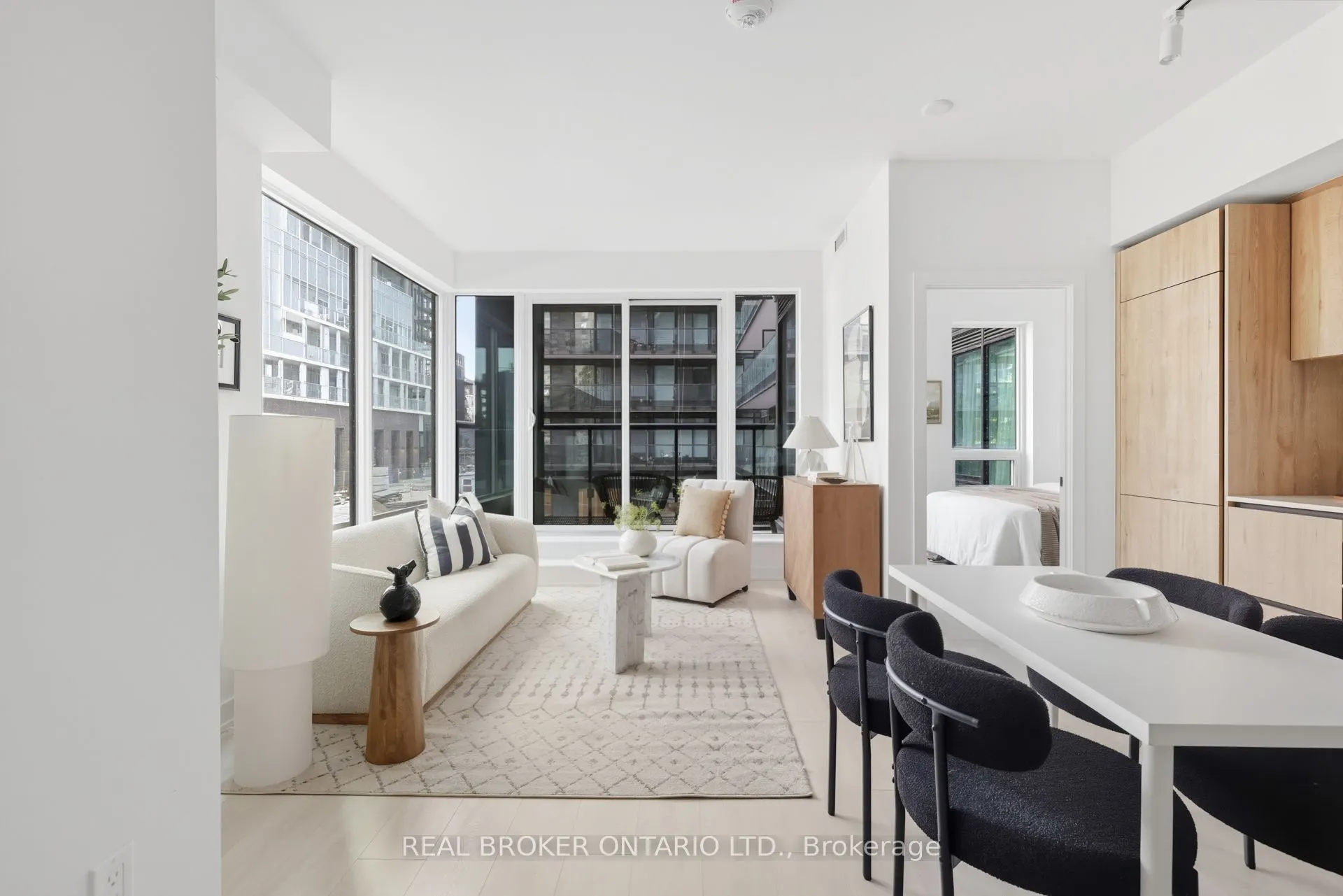 127 Broadway Avenue, #207