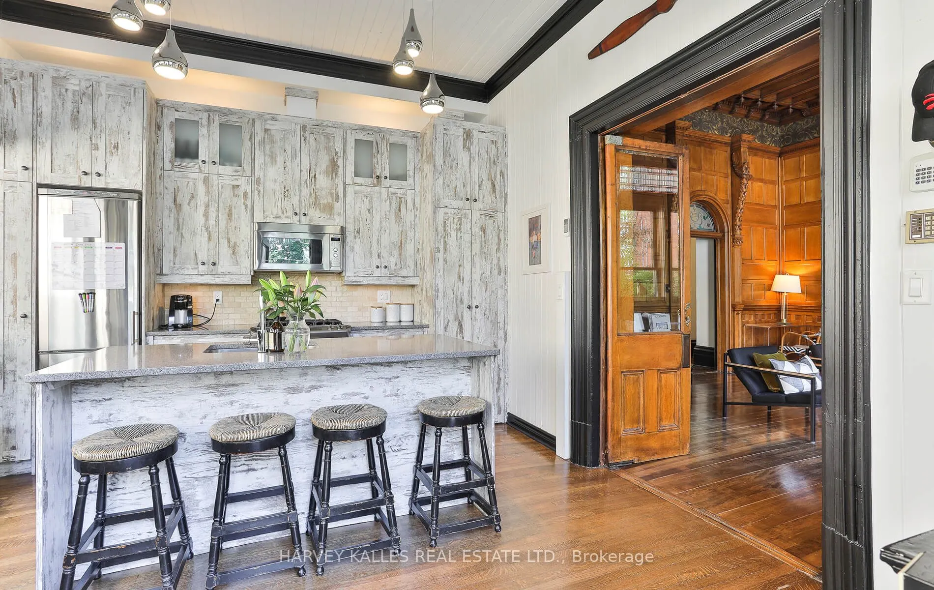 37 Metcalfe Street, #1