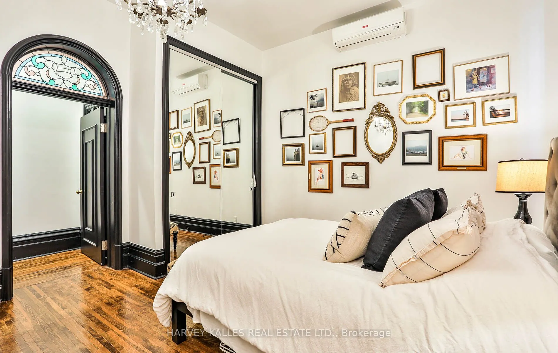 37 Metcalfe Street, #1