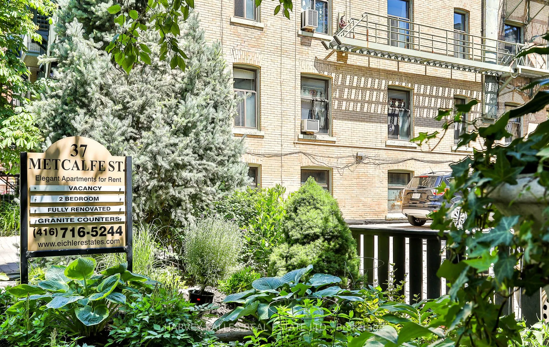 37 Metcalfe Street, #1