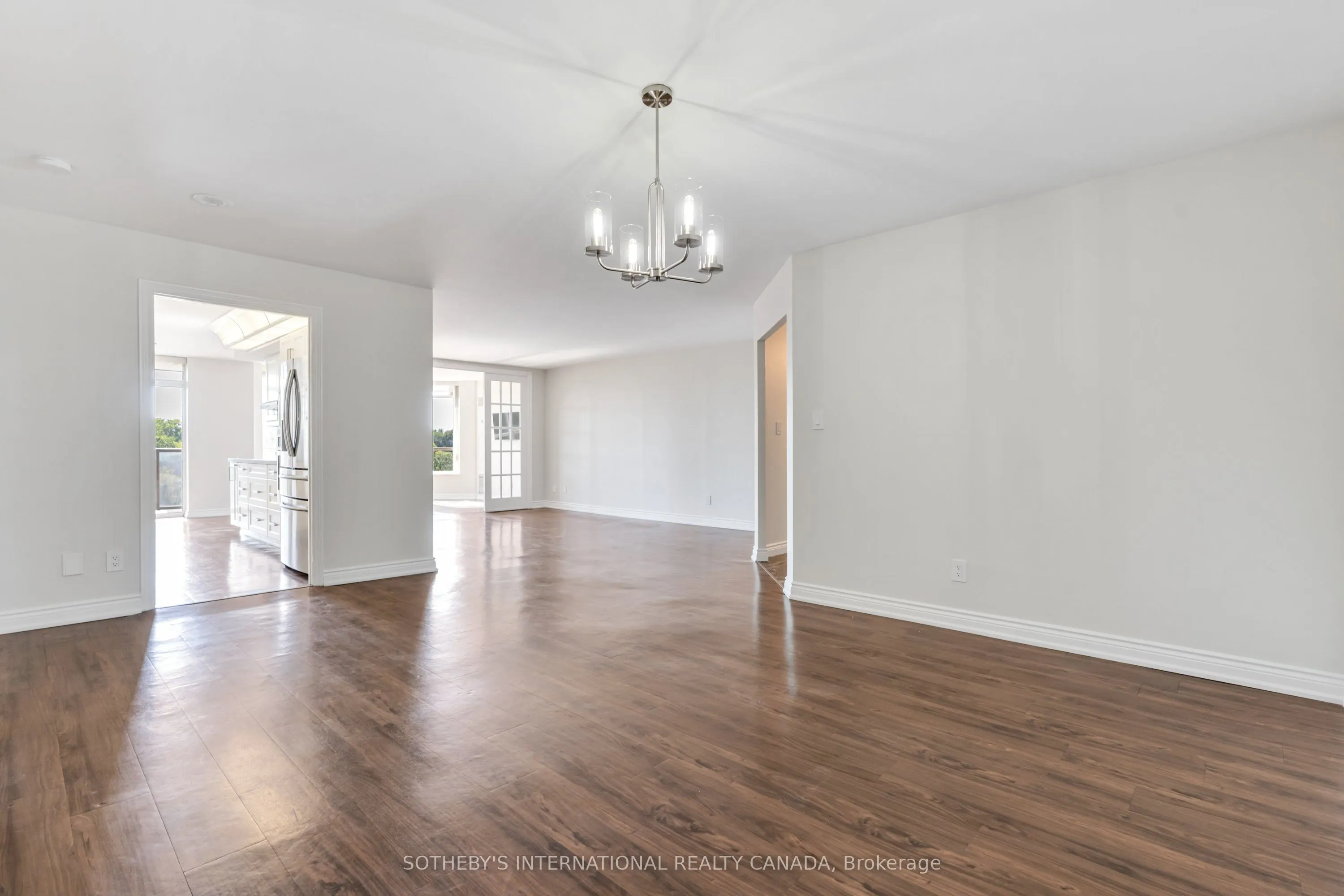 3181 Bayview Avenue, #512