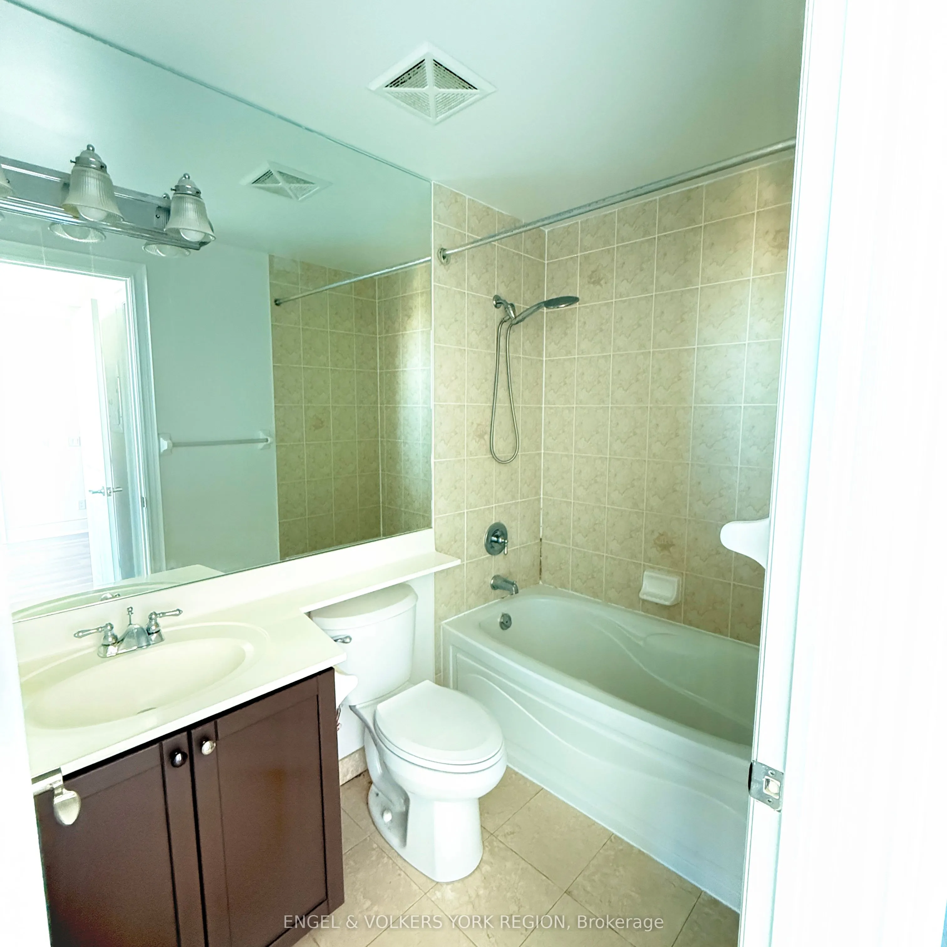 15 Greenview Avenue, #PH14