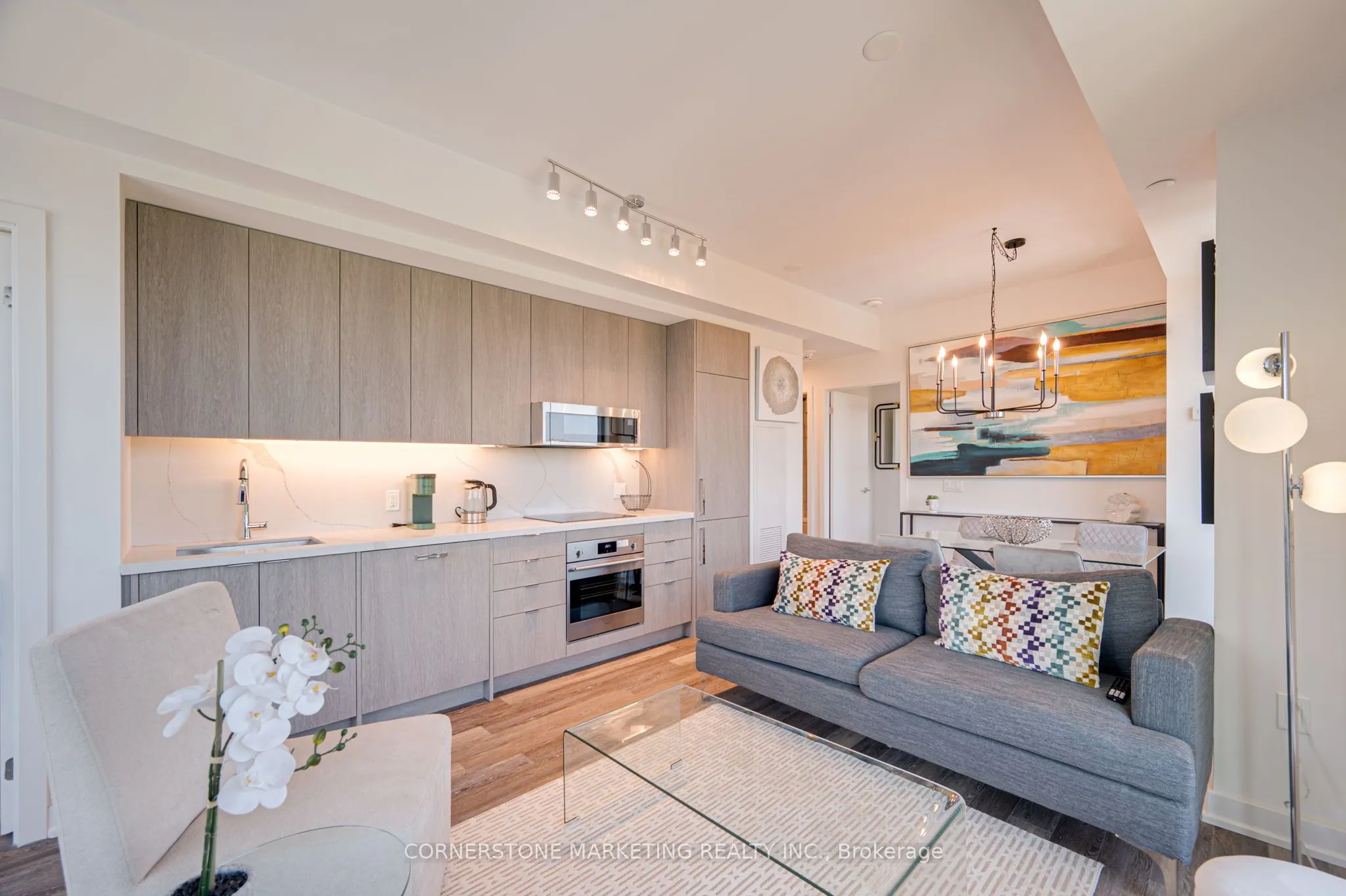 250 Lawrence Avenue W, #606
