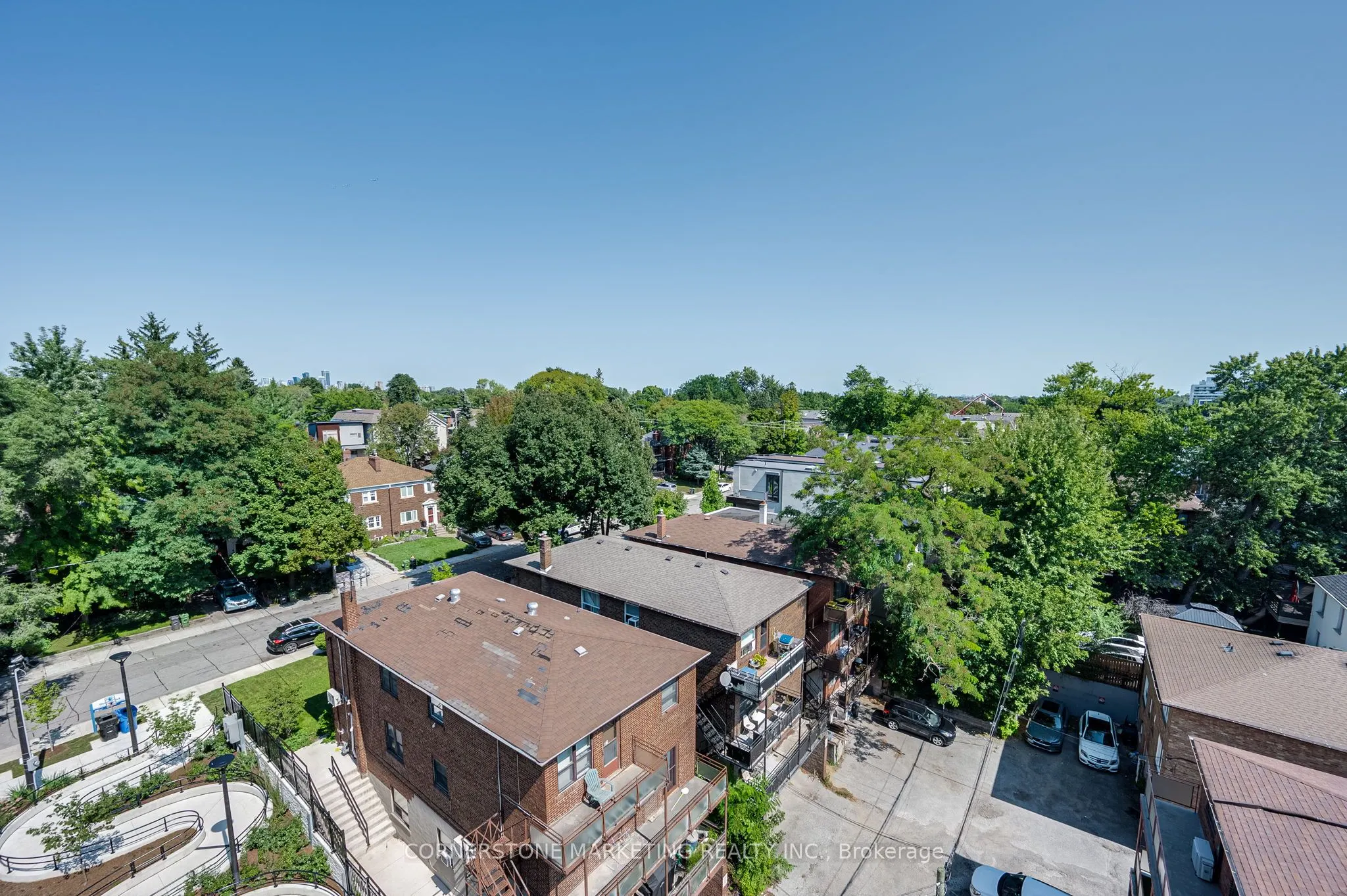 250 Lawrence Avenue W, #606
