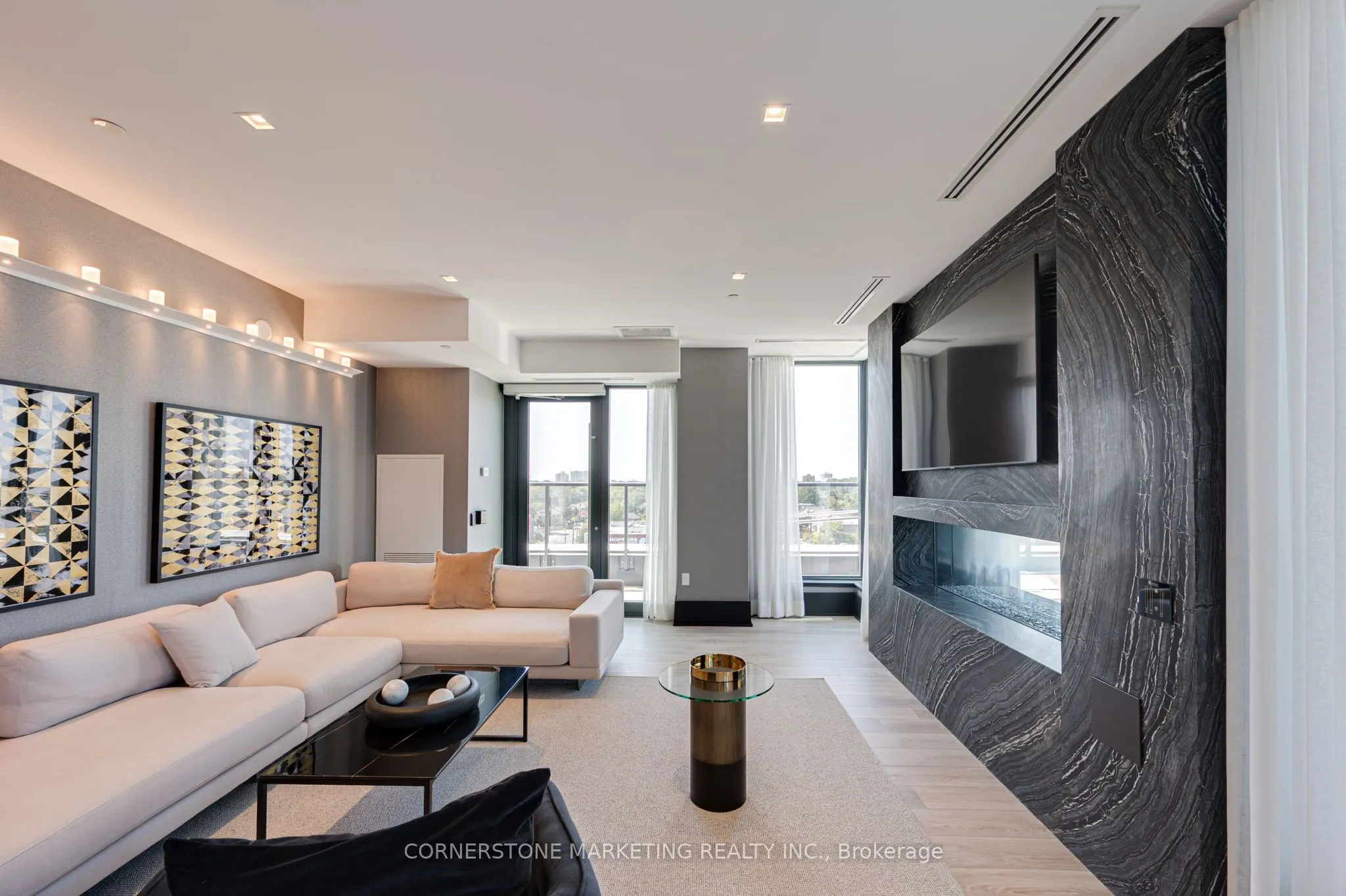 250 Lawrence Avenue W, #606