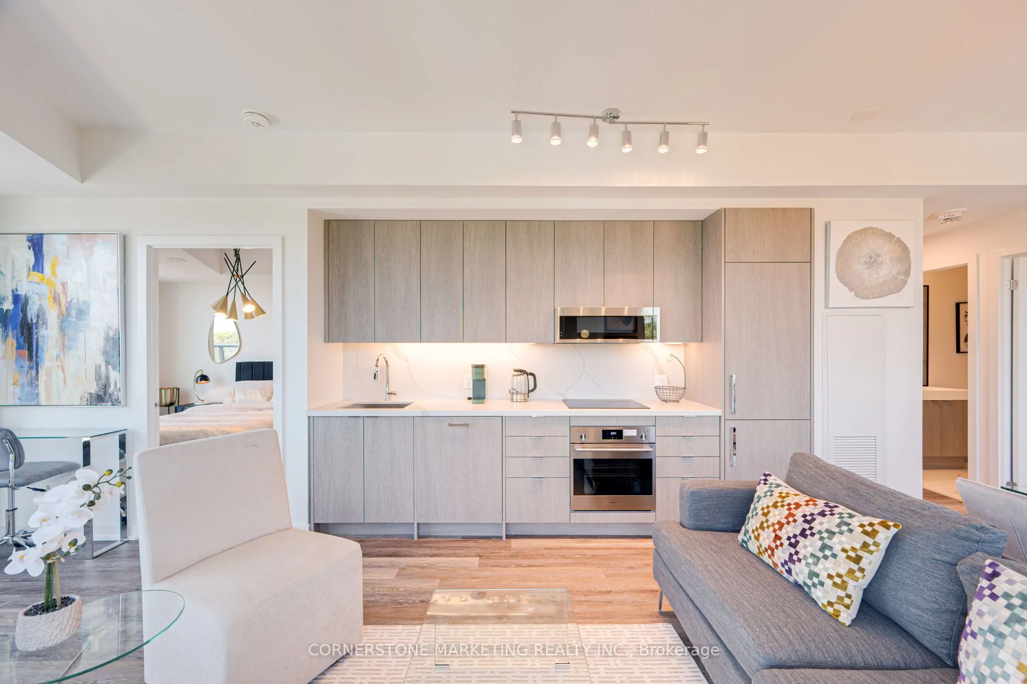 250 Lawrence Avenue W, #606