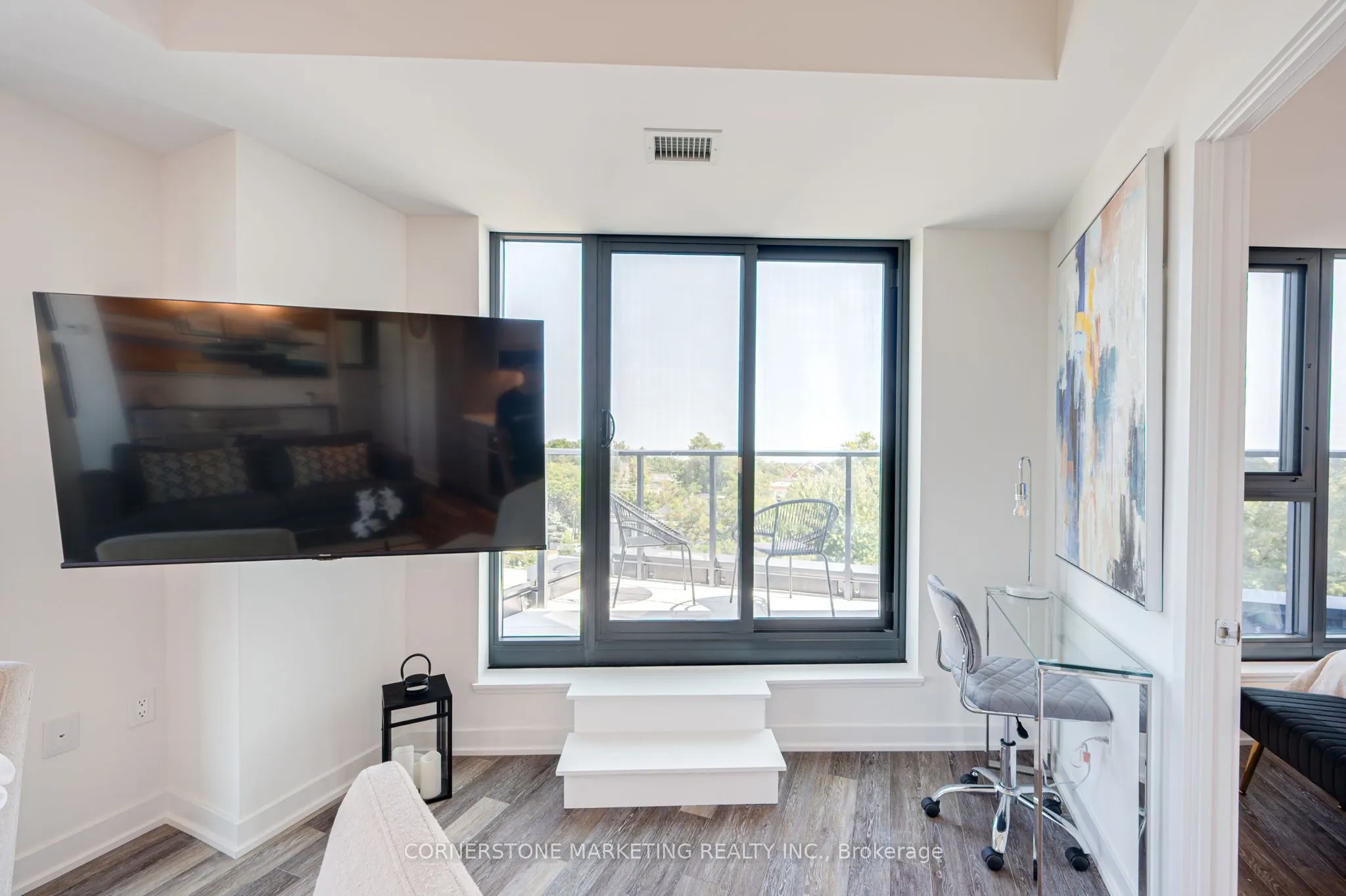 250 Lawrence Avenue W, #606