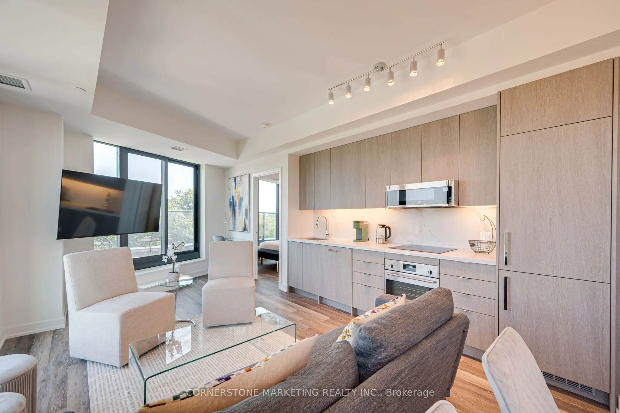 250 Lawrence Avenue W, #606
