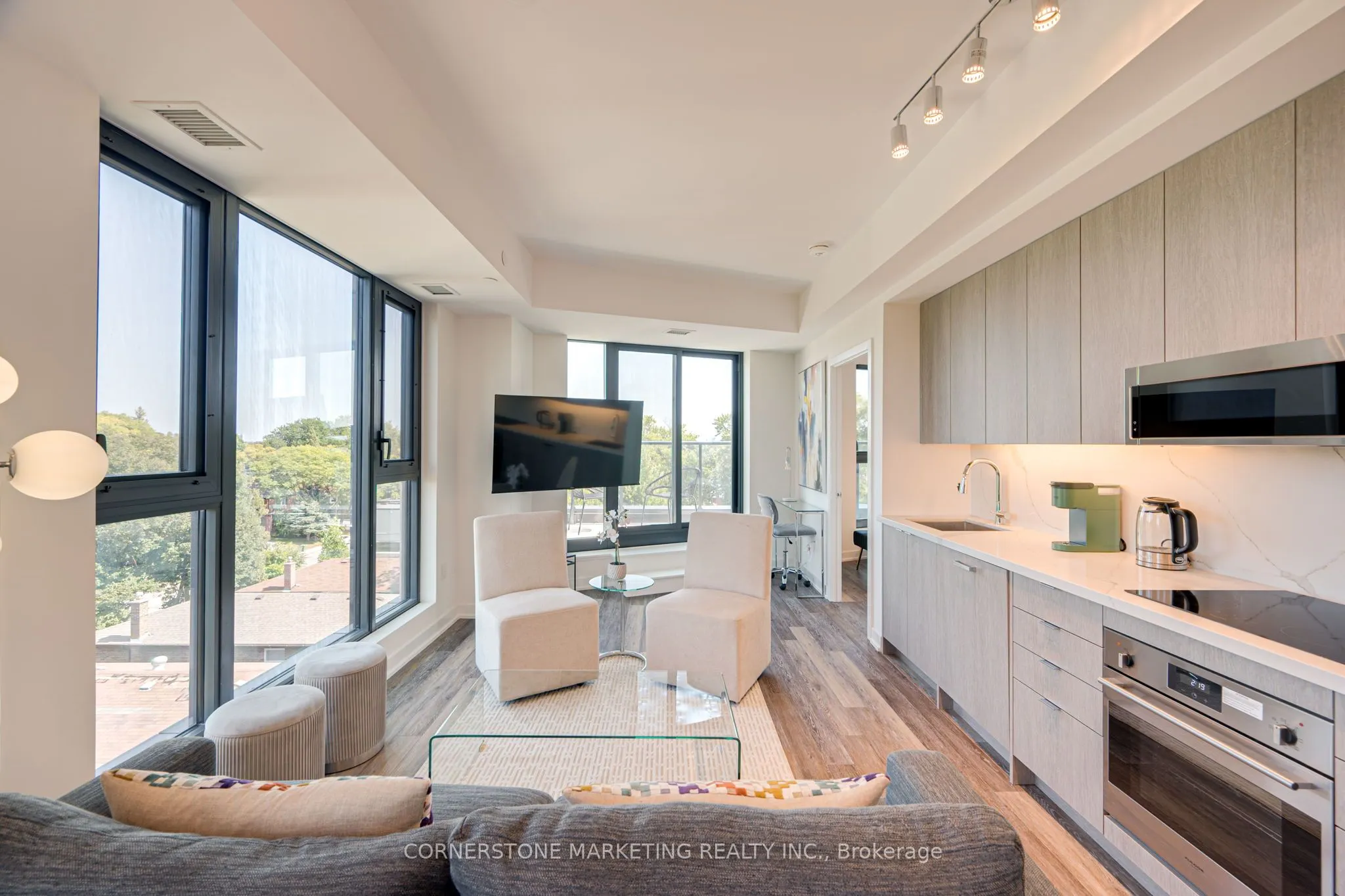 250 Lawrence Avenue W, #606