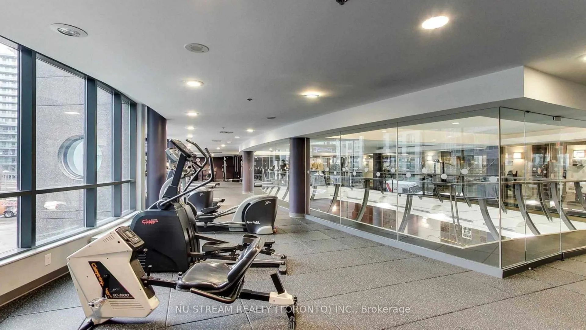 219 Fort York Boulevard, #3006