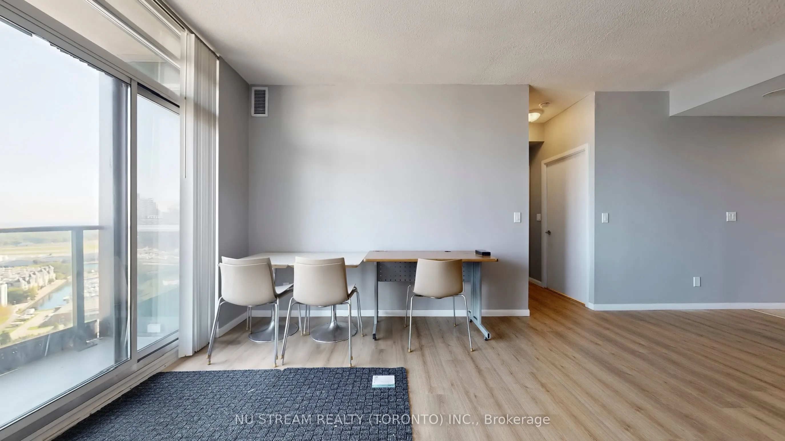 219 Fort York Boulevard, #3006