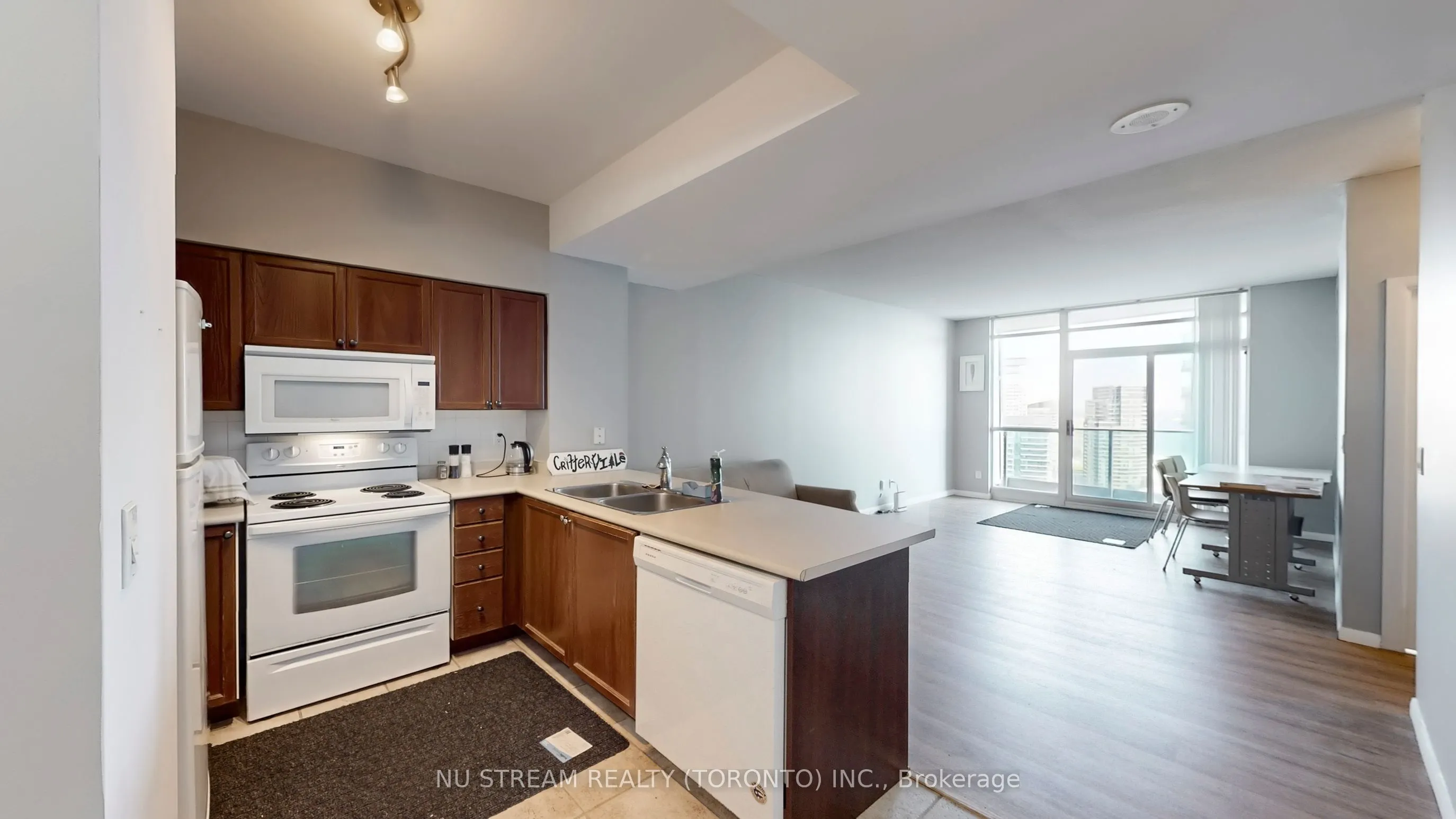 219 Fort York Boulevard, #3006